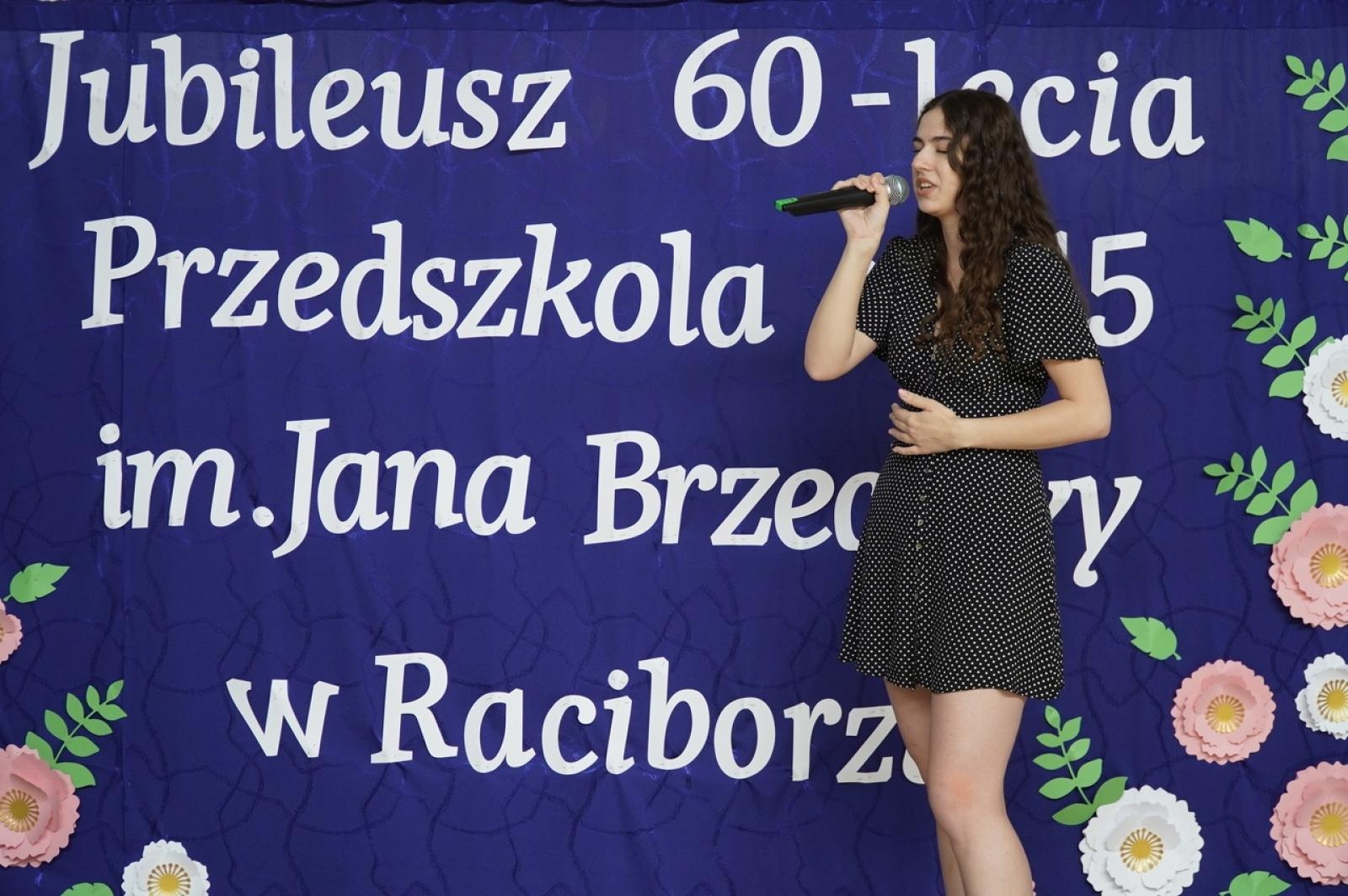 Zdjęcie w galerii na portalu naszraciborz.pl: Jubileusz 60-lecia raciborskiego Przedszkola nr 15 wiadomości z regionu