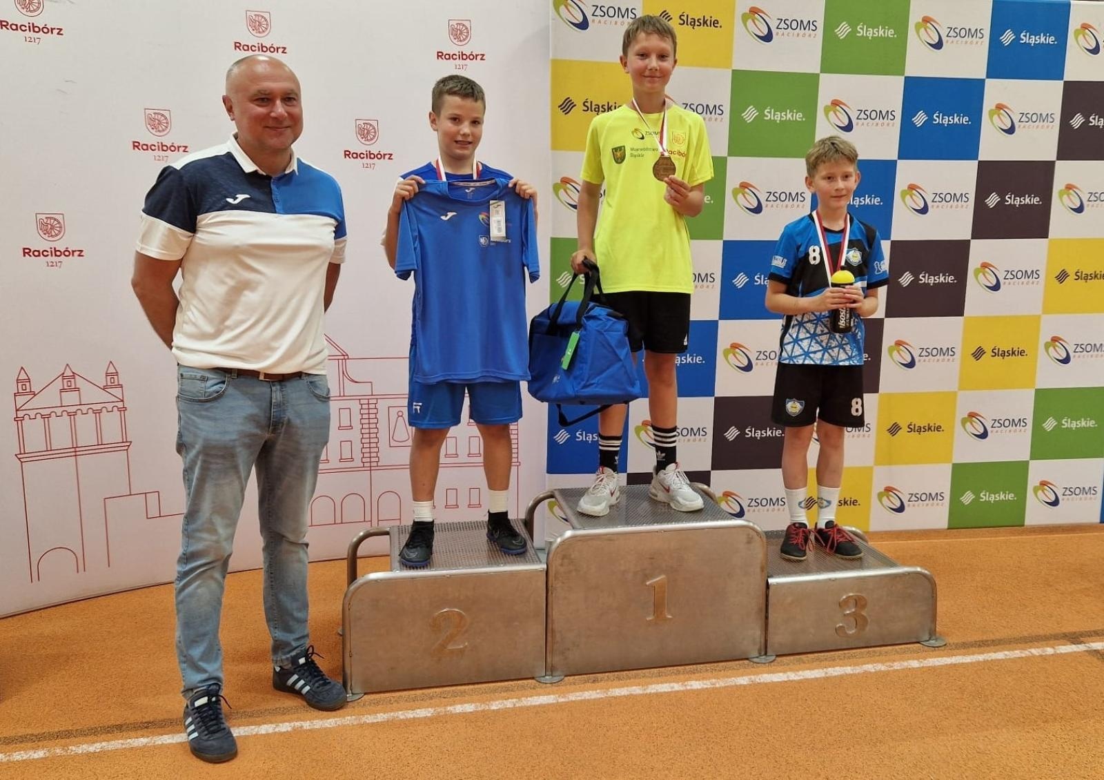 Zdjęcie w galerii na portalu naszraciborz.pl: Mały Memoriał im. Janusza Kusocińskiego w ZSOMS wiadomości z regionu