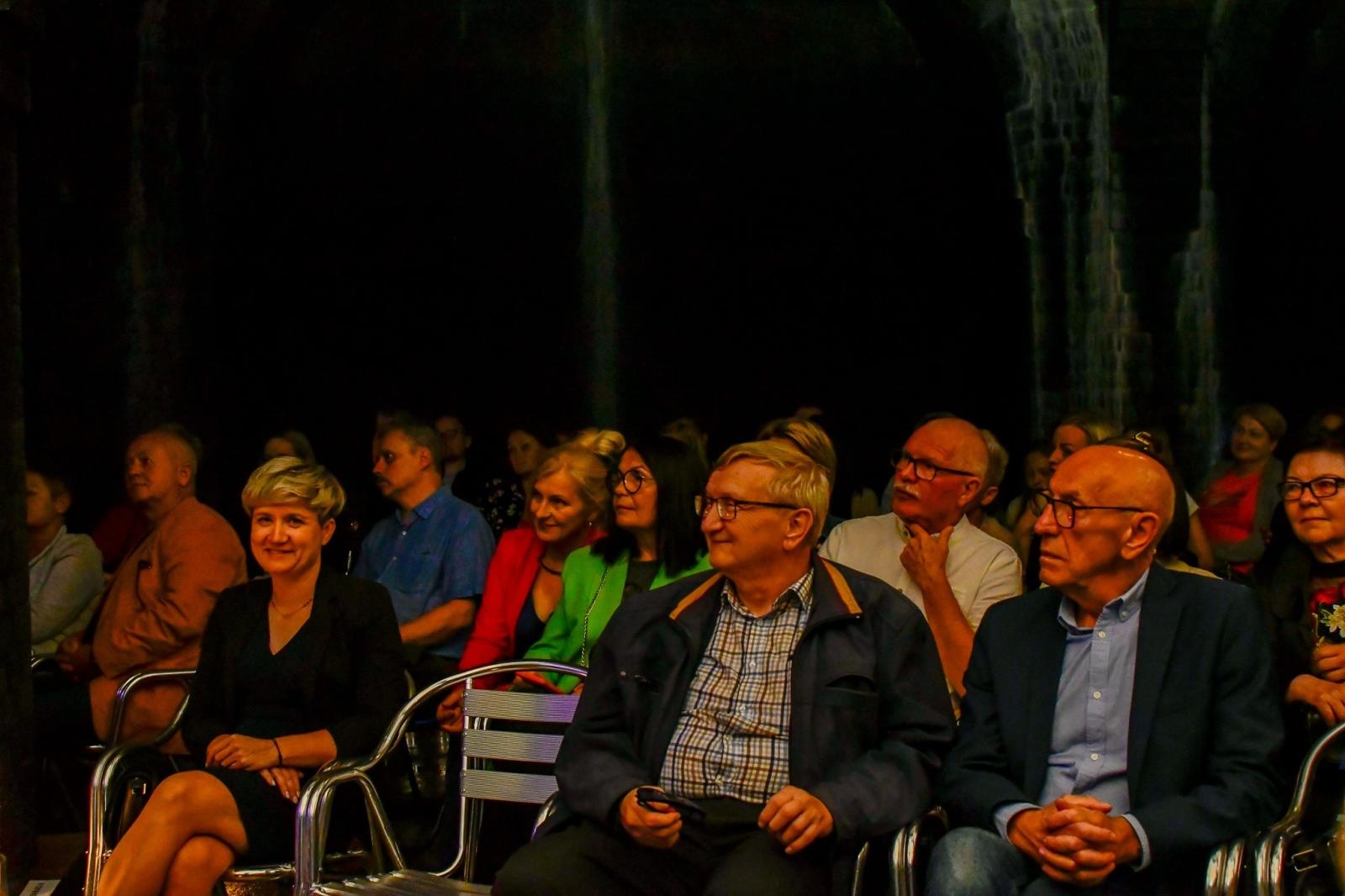 Zdjęcie w galerii na portalu naszraciborz.pl: Viva Flamenco! Dni Raciborza rozpoczęto w podziemiach wiadomości z regionu