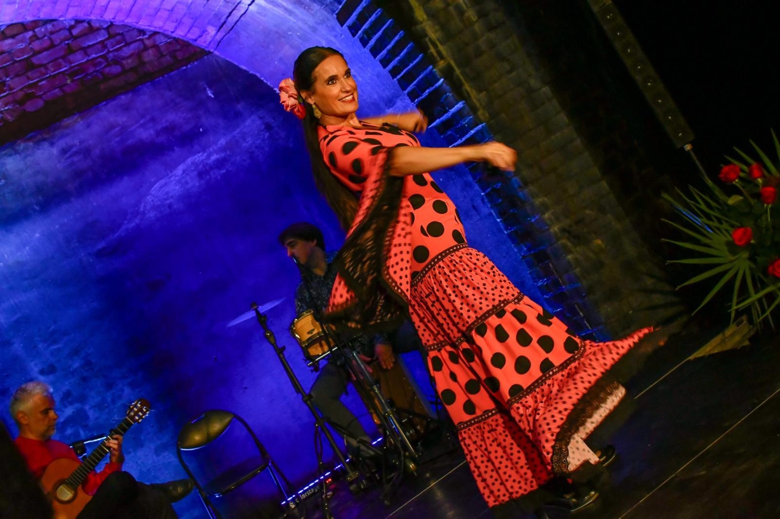 Zdjęcie w galerii na portalu naszraciborz.pl: Viva Flamenco! Dni Raciborza rozpoczęto w podziemiach wiadomości z regionu