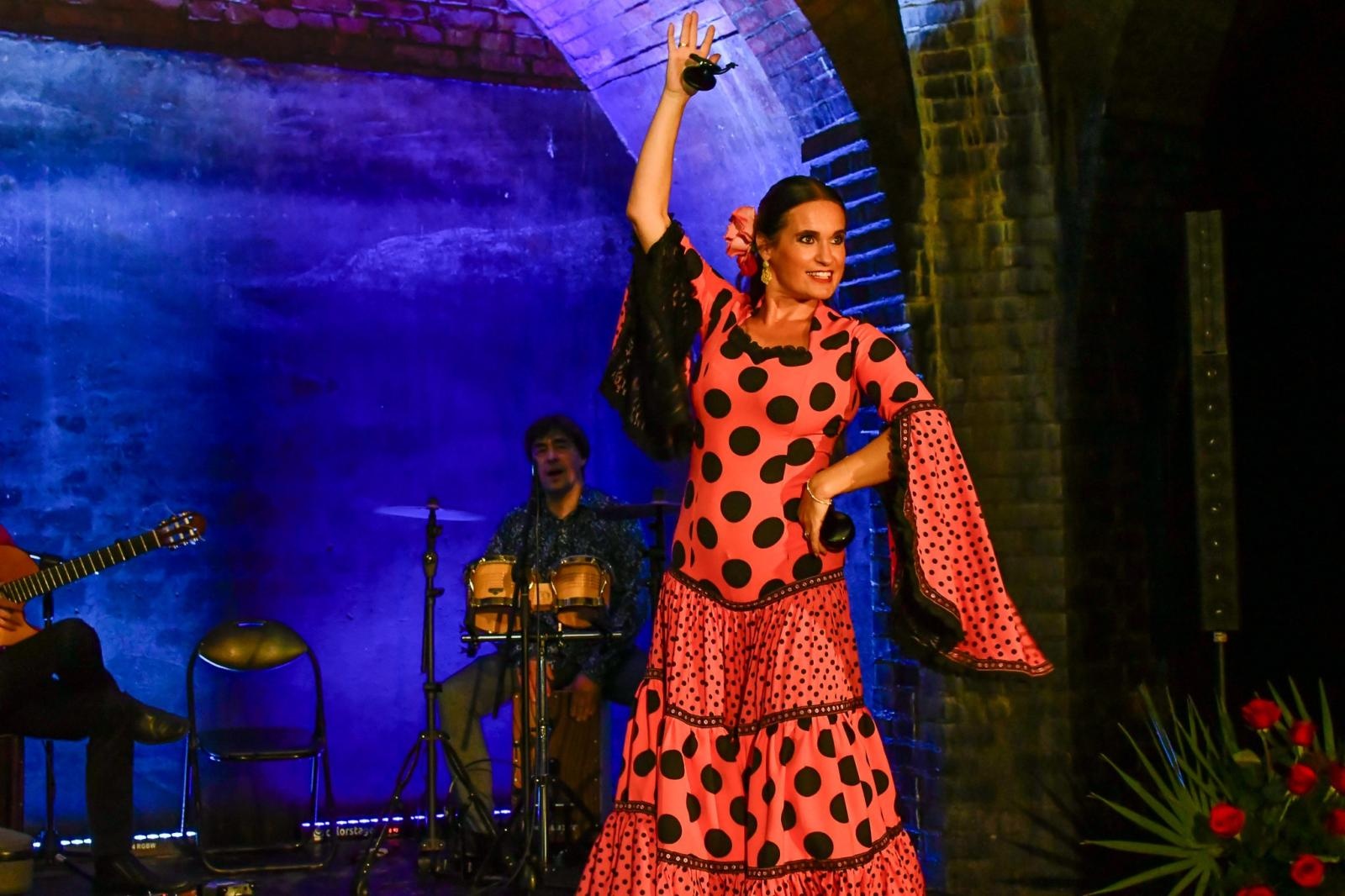 Zdjęcie w galerii na portalu naszraciborz.pl: Viva Flamenco! Dni Raciborza rozpoczęto w podziemiach wiadomości z regionu