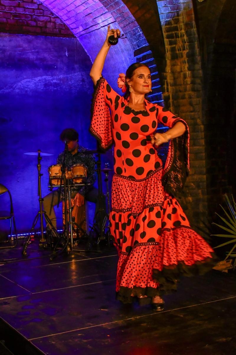 Zdjęcie w galerii na portalu naszraciborz.pl: Viva Flamenco! Dni Raciborza rozpoczęto w podziemiach wiadomości z regionu