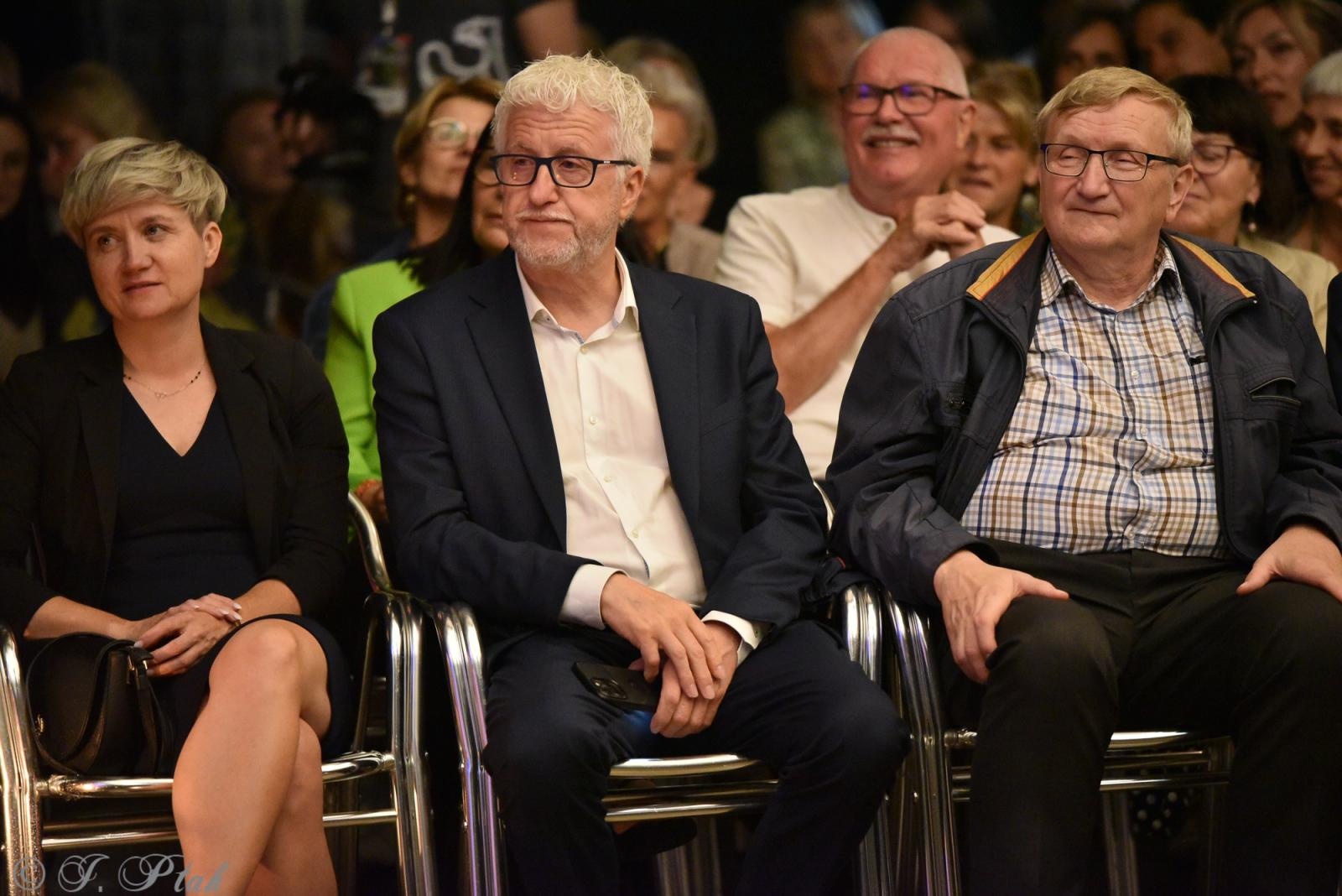 Zdjęcie w galerii na portalu naszraciborz.pl: Viva Flamenco! Dni Raciborza rozpoczęto w podziemiach wiadomości z regionu