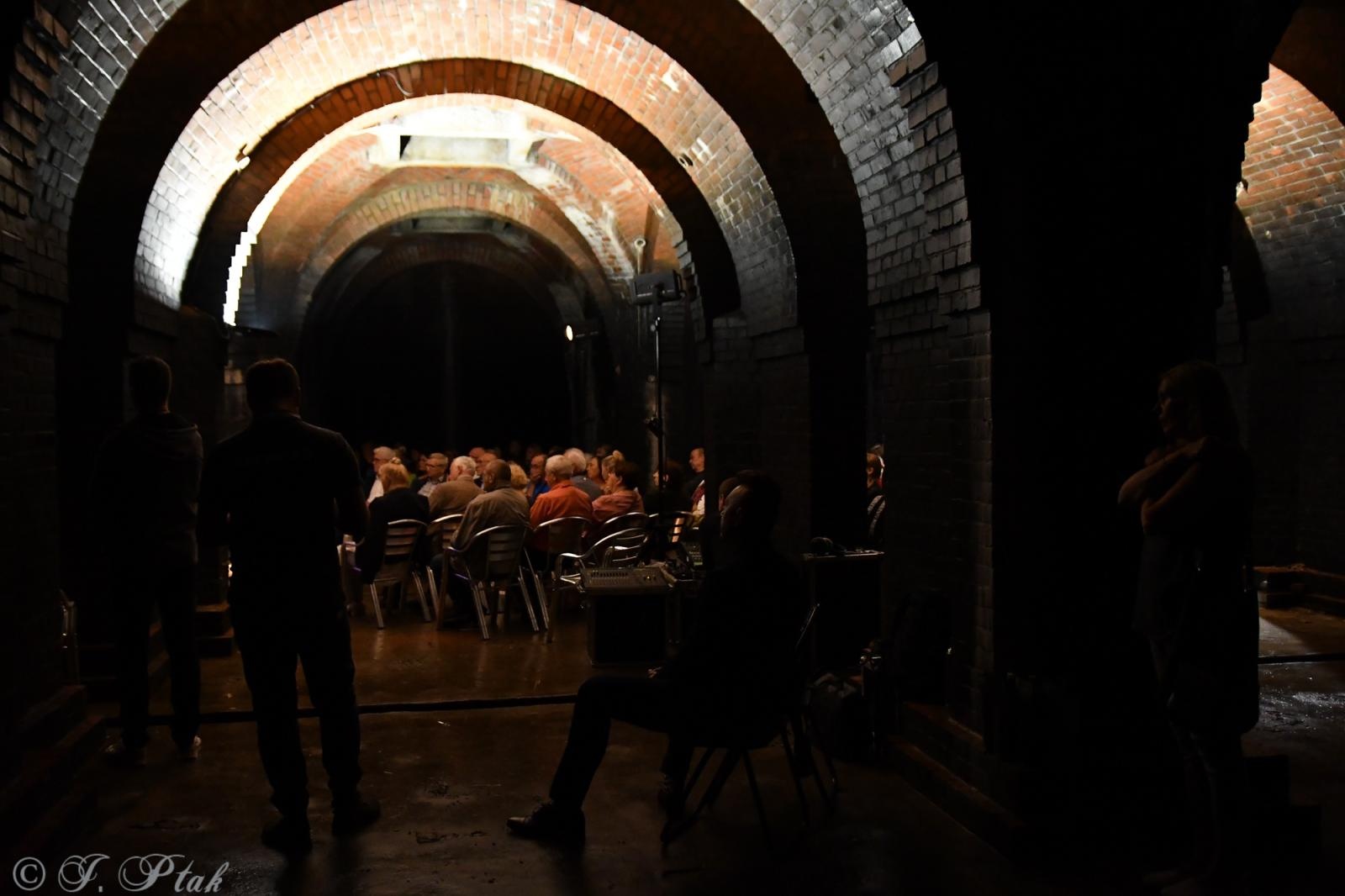 Zdjęcie w galerii na portalu naszraciborz.pl: Viva Flamenco! Dni Raciborza rozpoczęto w podziemiach wiadomości z regionu