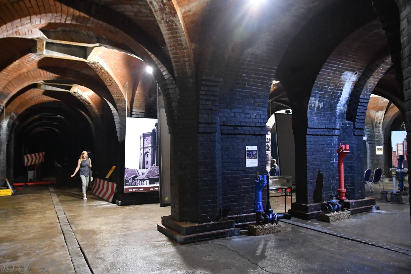 Zdjęcie w galerii na portalu naszraciborz.pl: Viva Flamenco! Dni Raciborza rozpoczęto w podziemiach wiadomości z regionu