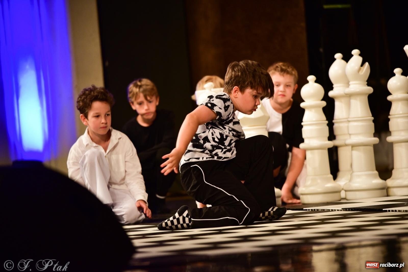 Zdjęcie w galerii na portalu naszraciborz.pl: XIV Powiatowy Festiwal Twórczości Artystycznej. Laureaci odebrali dyplomy [FOTO i WIDEO] wiadomości z regionu