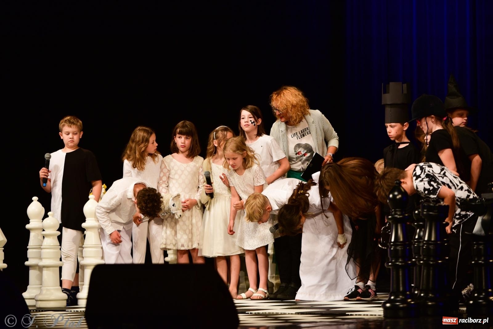 Zdjęcie w galerii na portalu naszraciborz.pl: XIV Powiatowy Festiwal Twórczości Artystycznej. Laureaci odebrali dyplomy [FOTO i WIDEO] wiadomości z regionu