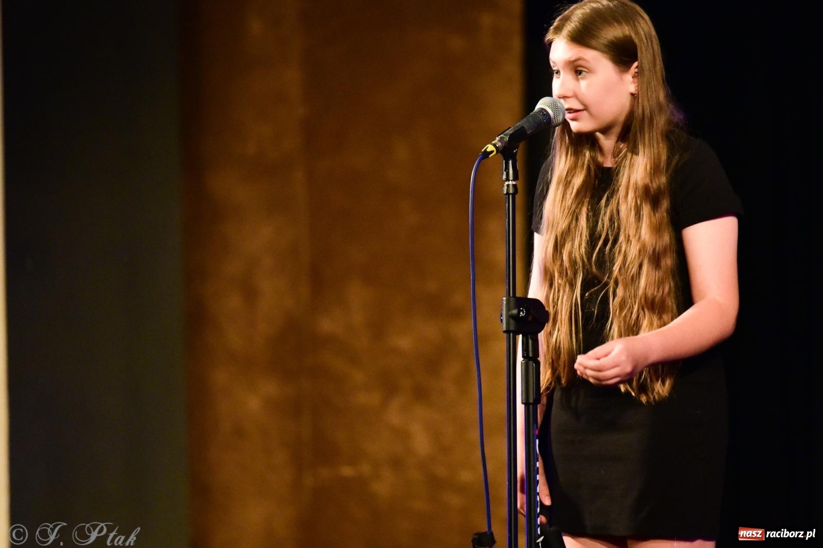 Zdjęcie w galerii na portalu naszraciborz.pl: XIV Powiatowy Festiwal Twórczości Artystycznej. Laureaci odebrali dyplomy [FOTO i WIDEO] wiadomości z regionu