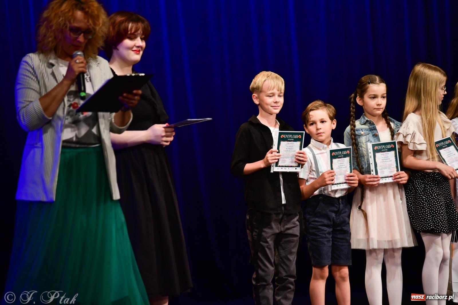 Zdjęcie w galerii na portalu naszraciborz.pl: XIV Powiatowy Festiwal Twórczości Artystycznej. Laureaci odebrali dyplomy [FOTO i WIDEO] wiadomości z regionu