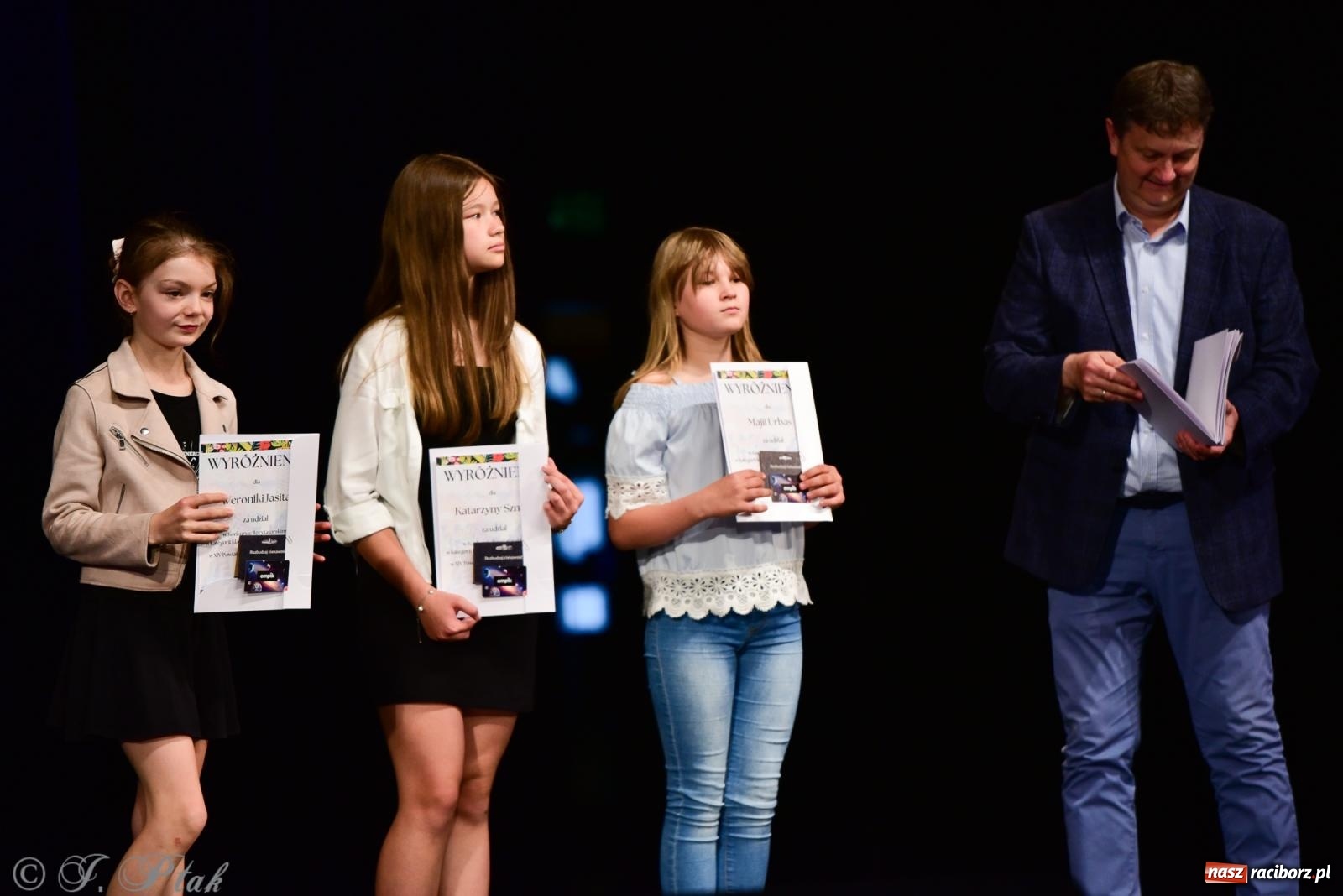 Zdjęcie w galerii na portalu naszraciborz.pl: XIV Powiatowy Festiwal Twórczości Artystycznej. Laureaci odebrali dyplomy [FOTO i WIDEO] wiadomości z regionu