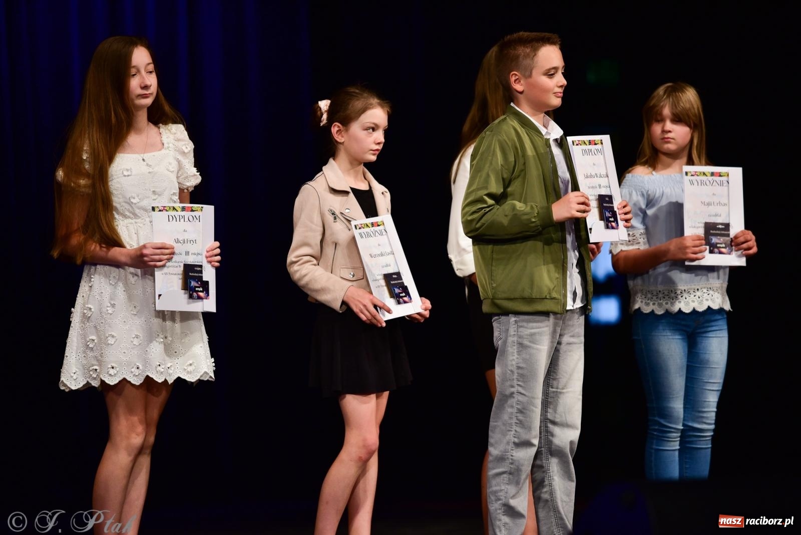 Zdjęcie w galerii na portalu naszraciborz.pl: XIV Powiatowy Festiwal Twórczości Artystycznej. Laureaci odebrali dyplomy [FOTO i WIDEO] wiadomości z regionu