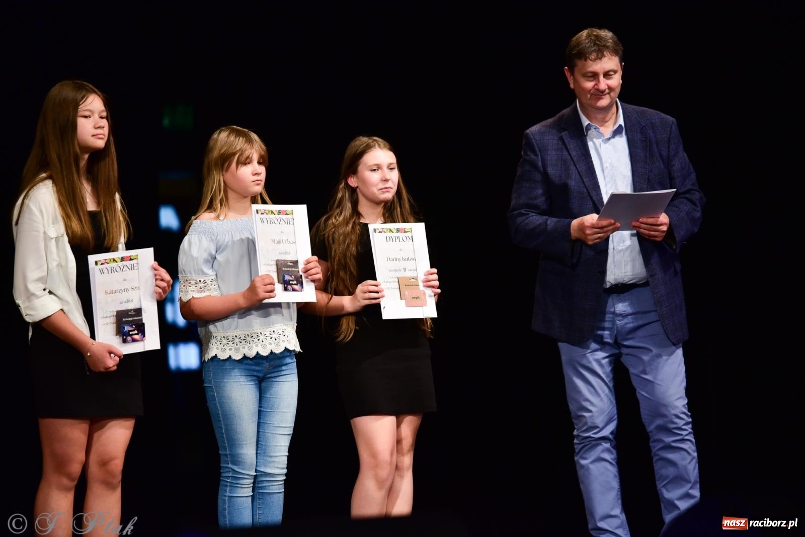 Zdjęcie w galerii na portalu naszraciborz.pl: XIV Powiatowy Festiwal Twórczości Artystycznej. Laureaci odebrali dyplomy [FOTO i WIDEO] wiadomości z regionu