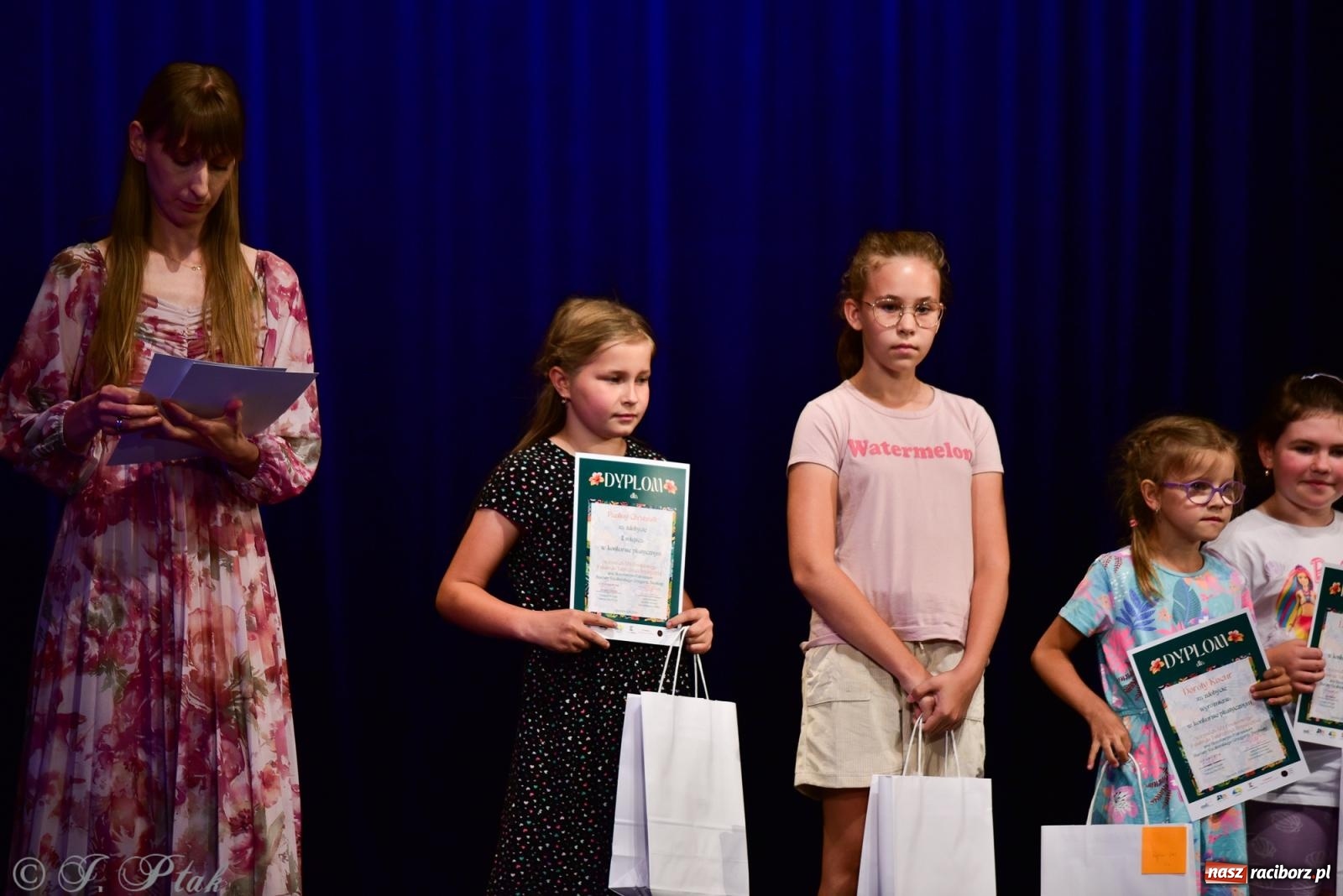 Zdjęcie w galerii na portalu naszraciborz.pl: XIV Powiatowy Festiwal Twórczości Artystycznej. Laureaci odebrali dyplomy [FOTO i WIDEO] wiadomości z regionu