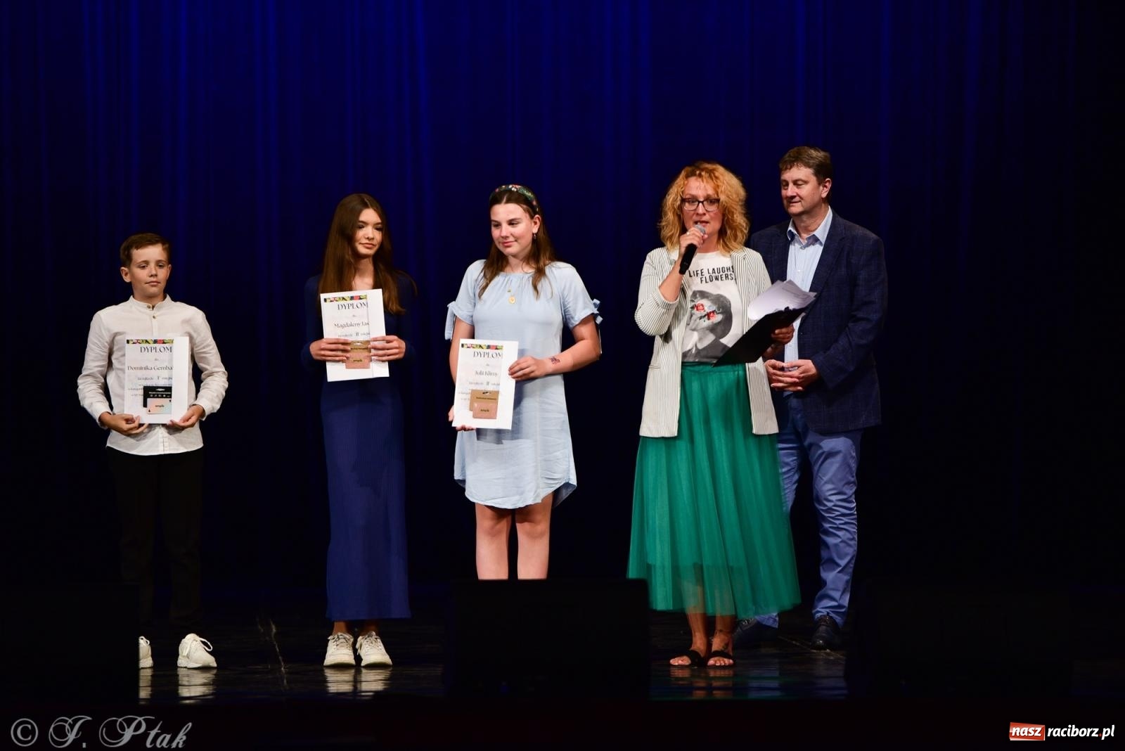 Zdjęcie w galerii na portalu naszraciborz.pl: XIV Powiatowy Festiwal Twórczości Artystycznej. Laureaci odebrali dyplomy [FOTO i WIDEO] wiadomości z regionu