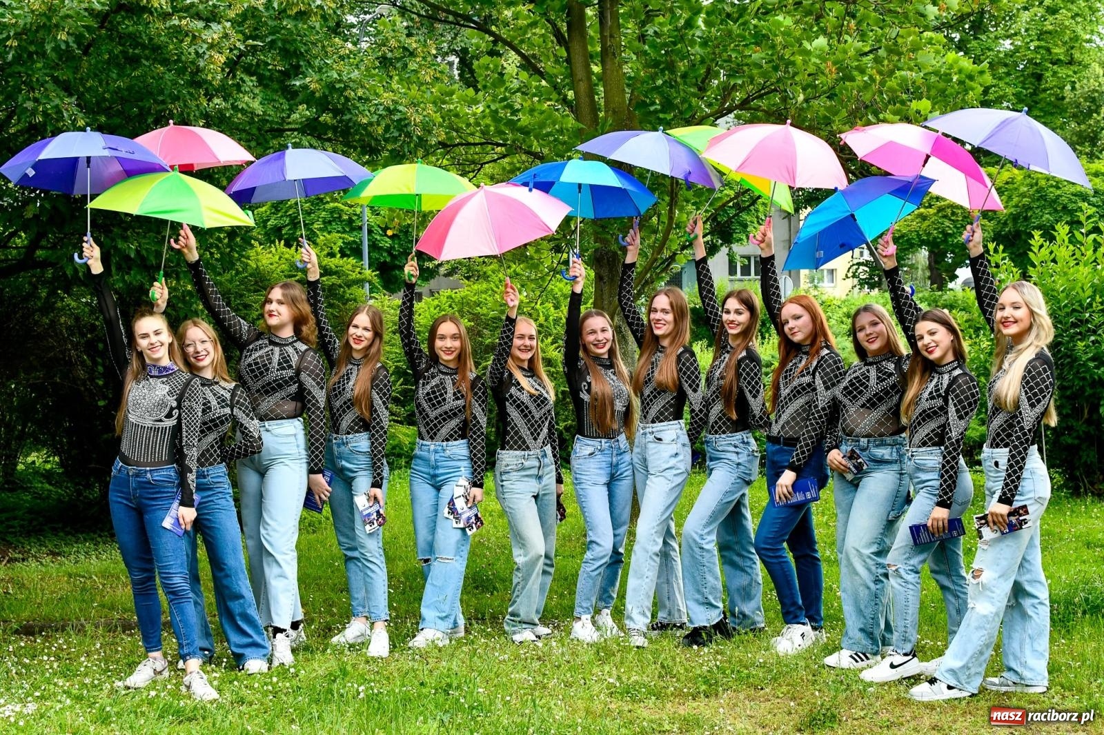 Zdjęcie w galerii na portalu naszraciborz.pl: Raciborski spacer z Dixieland Street Band [FOTO i WIDEO] wiadomości z regionu