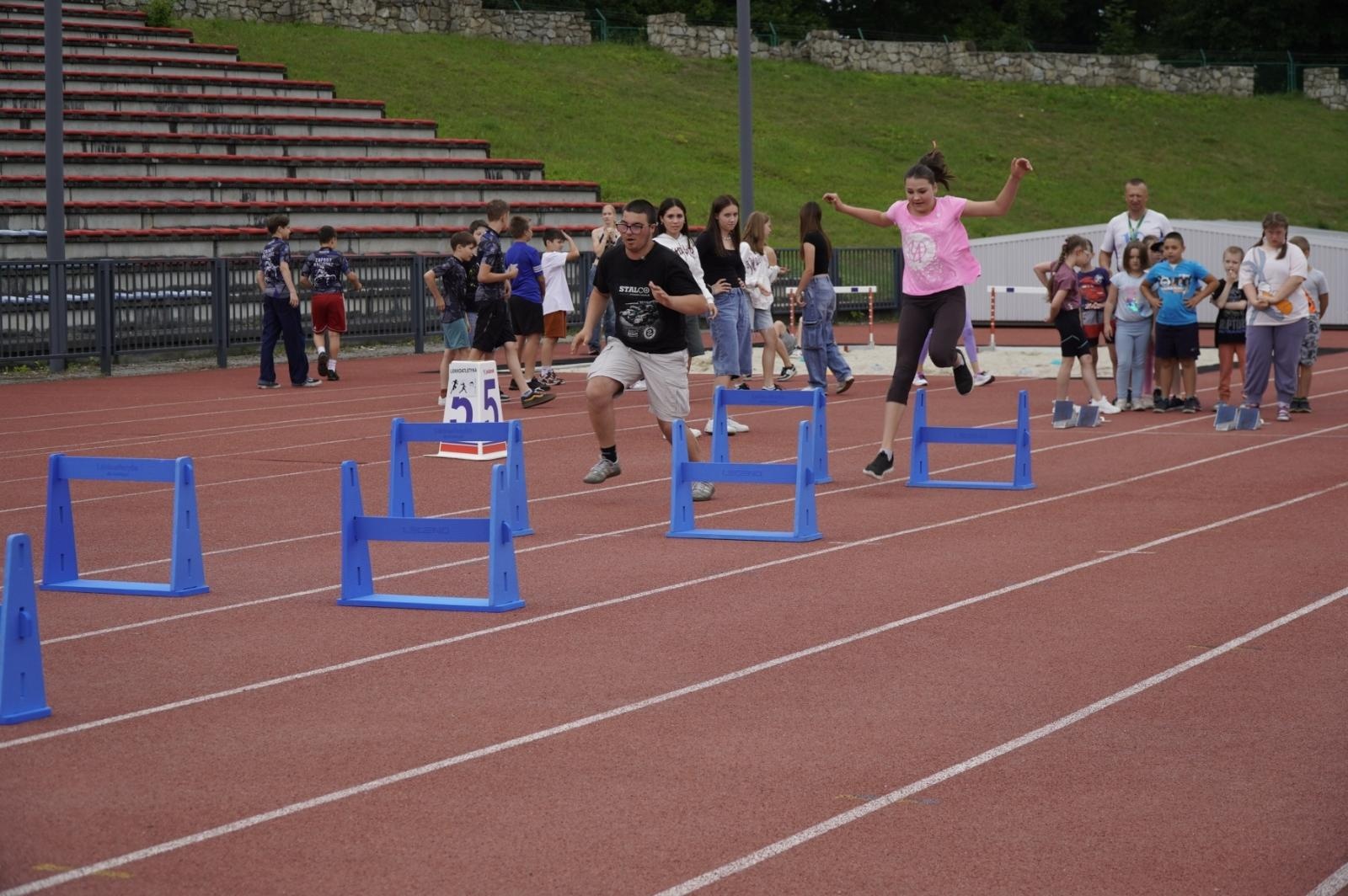 Zdjęcie w galerii na portalu naszraciborz.pl: Miasteczko sportowe na Dni Raciborza [FOTO i WIDEO] wiadomości z regionu