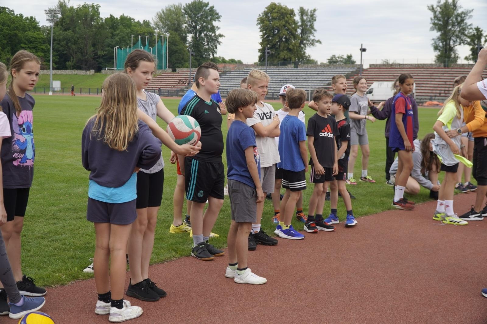 Zdjęcie w galerii na portalu naszraciborz.pl: Miasteczko sportowe na Dni Raciborza [FOTO i WIDEO] wiadomości z regionu
