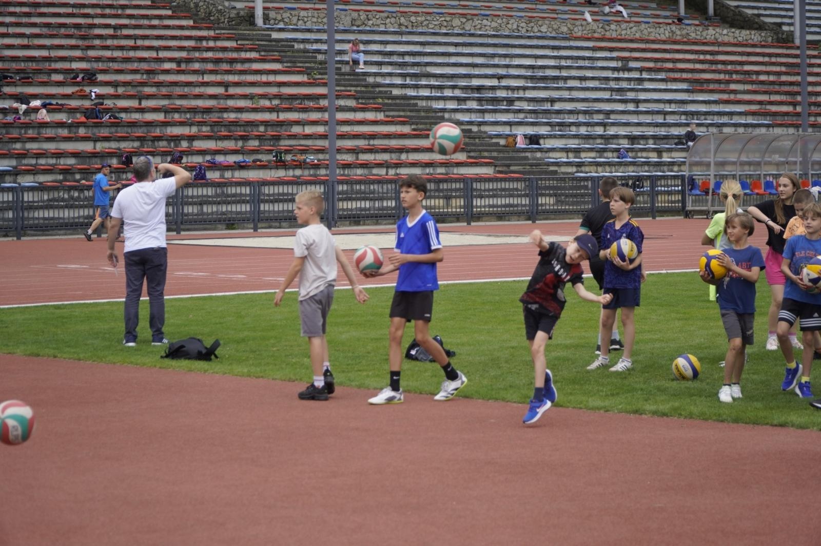 Zdjęcie w galerii na portalu naszraciborz.pl: Miasteczko sportowe na Dni Raciborza [FOTO i WIDEO] wiadomości z regionu