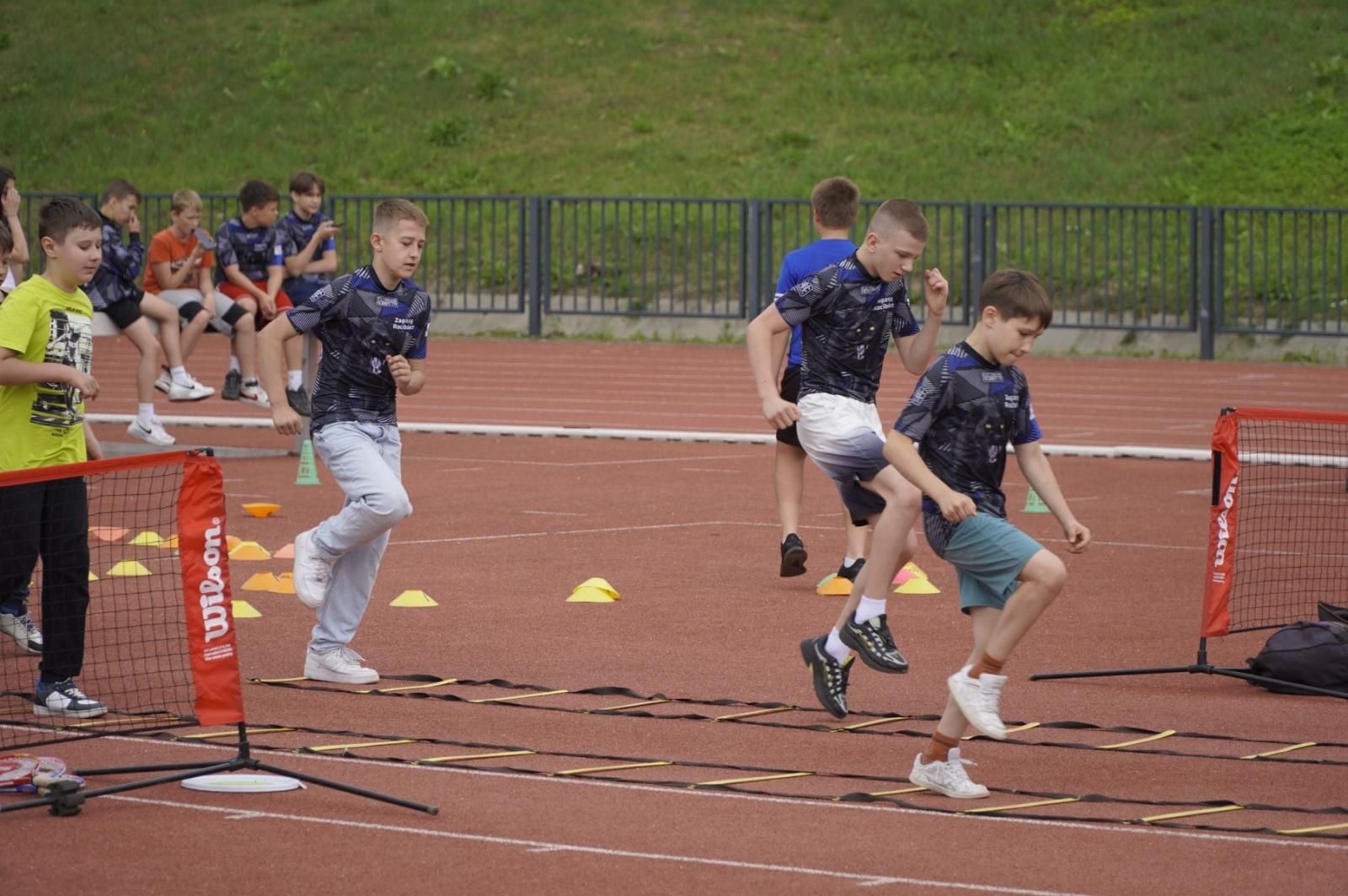 Zdjęcie w galerii na portalu naszraciborz.pl: Miasteczko sportowe na Dni Raciborza [FOTO i WIDEO] wiadomości z regionu
