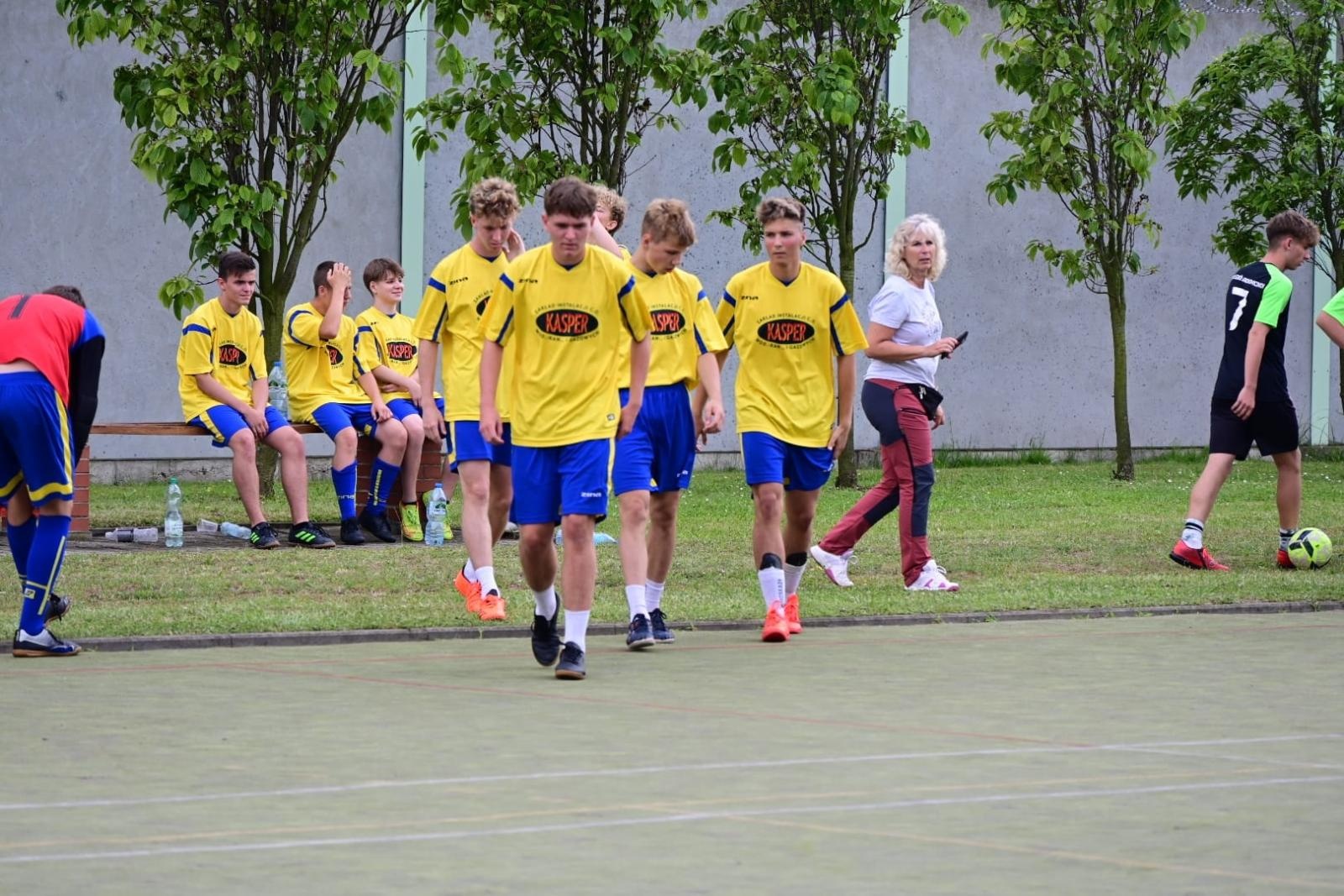 Zdjęcie w galerii na portalu naszraciborz.pl: Wiosenny Turniej Piłki Nożnej Szkół Ponadpodstawowych wiadomości z regionu