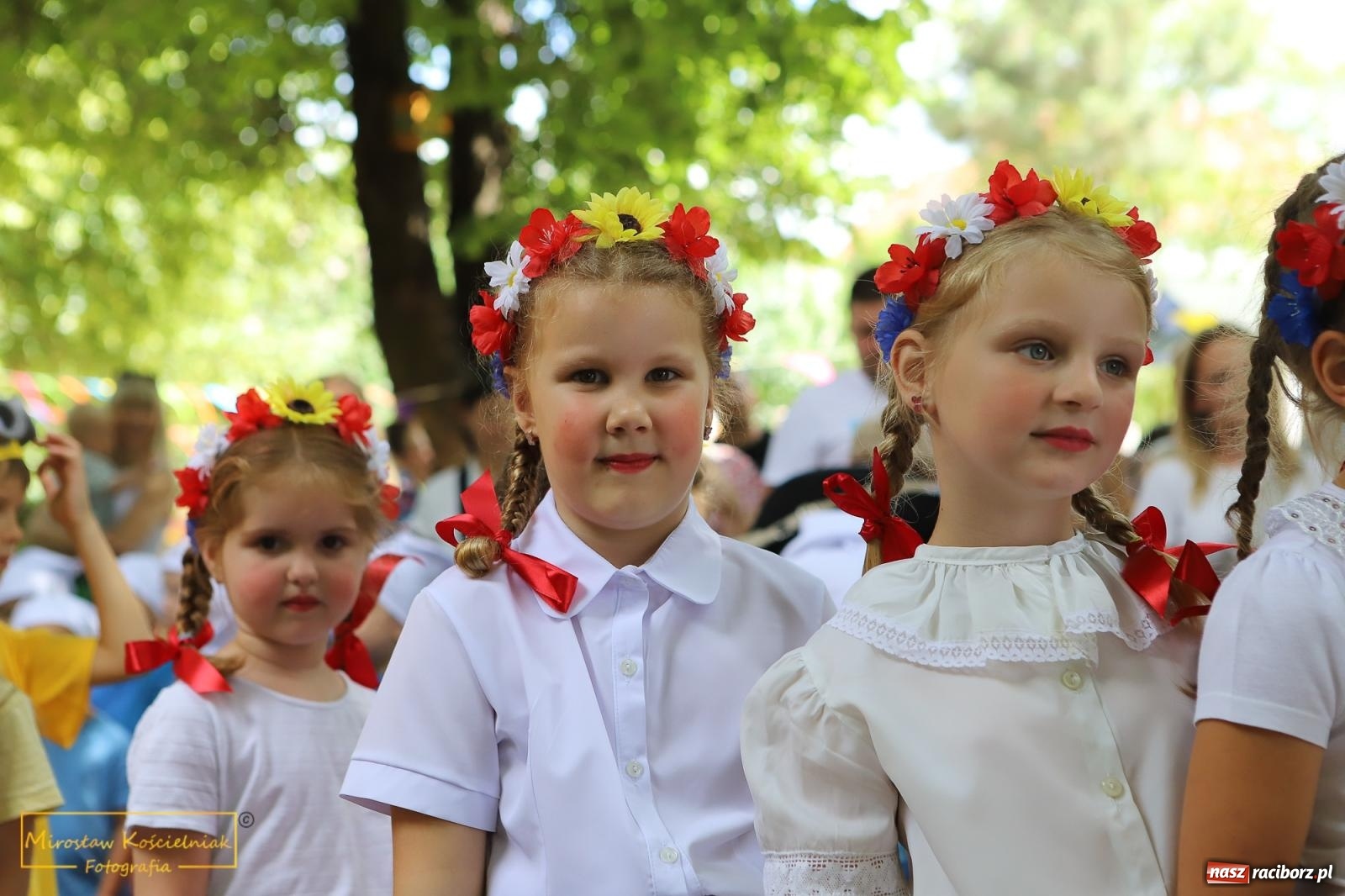 Zdjęcie w galerii na portalu naszraciborz.pl: Uśmiech i radość w Przedszkolu nr 3. Festyn przy Kozielskiej [FOTO i WIDEO] wiadomości z regionu