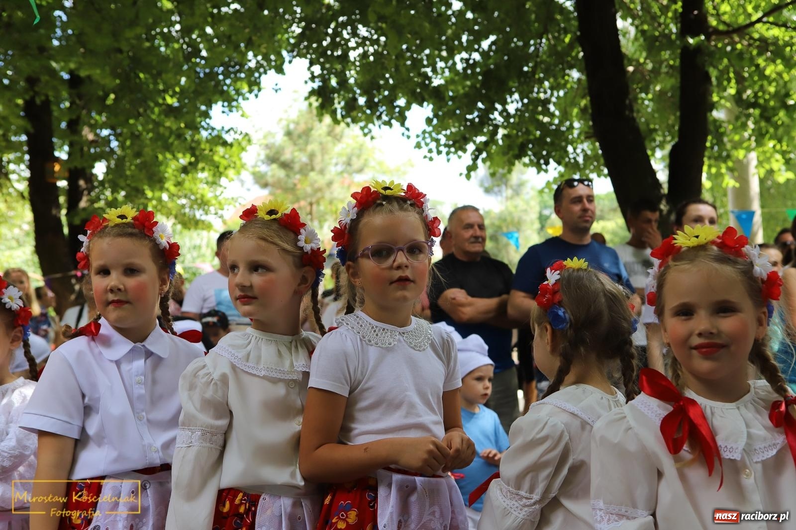 Zdjęcie w galerii na portalu naszraciborz.pl: Uśmiech i radość w Przedszkolu nr 3. Festyn przy Kozielskiej [FOTO i WIDEO] wiadomości z regionu