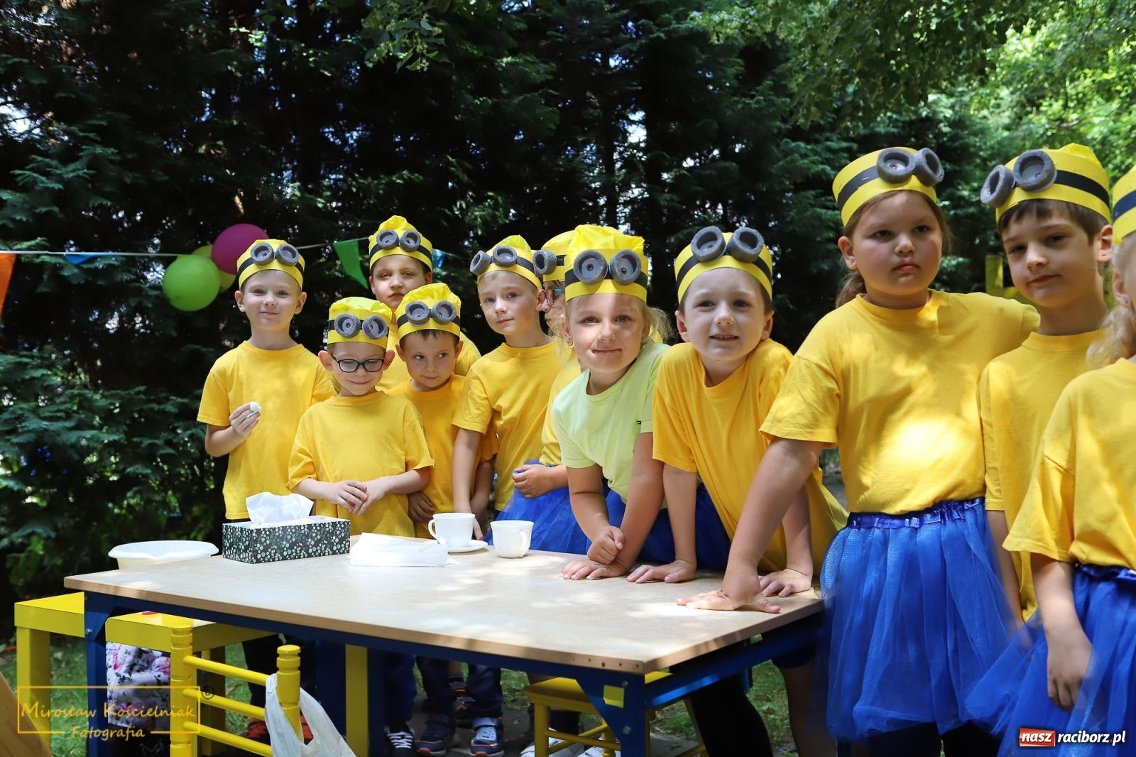 Zdjęcie w galerii na portalu naszraciborz.pl: Uśmiech i radość w Przedszkolu nr 3. Festyn przy Kozielskiej [FOTO i WIDEO] wiadomości z regionu