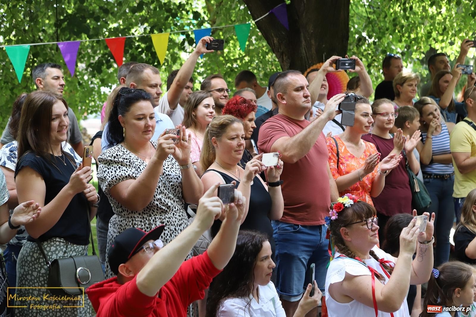Zdjęcie w galerii na portalu naszraciborz.pl: Uśmiech i radość w Przedszkolu nr 3. Festyn przy Kozielskiej [FOTO i WIDEO] wiadomości z regionu