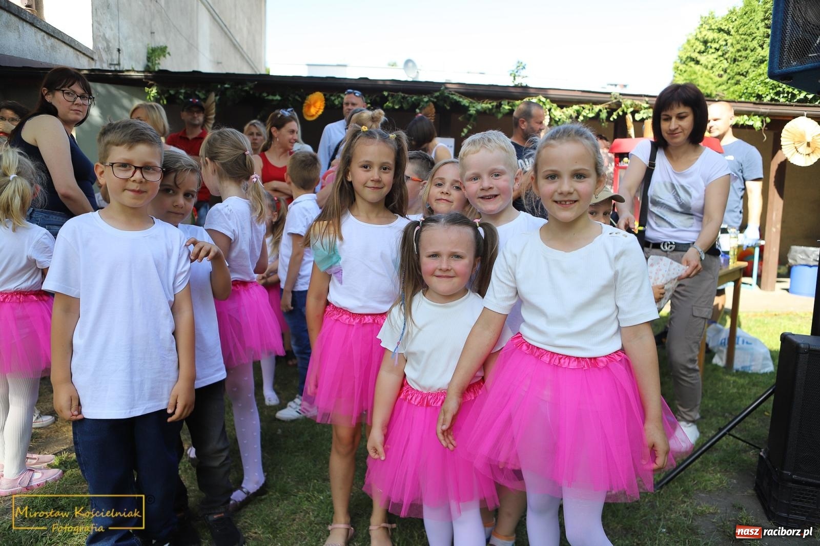 Zdjęcie w galerii na portalu naszraciborz.pl: Rodzinny festyn w przedszkolu przy Bema [FOTO i WIDEO] wiadomości z regionu
