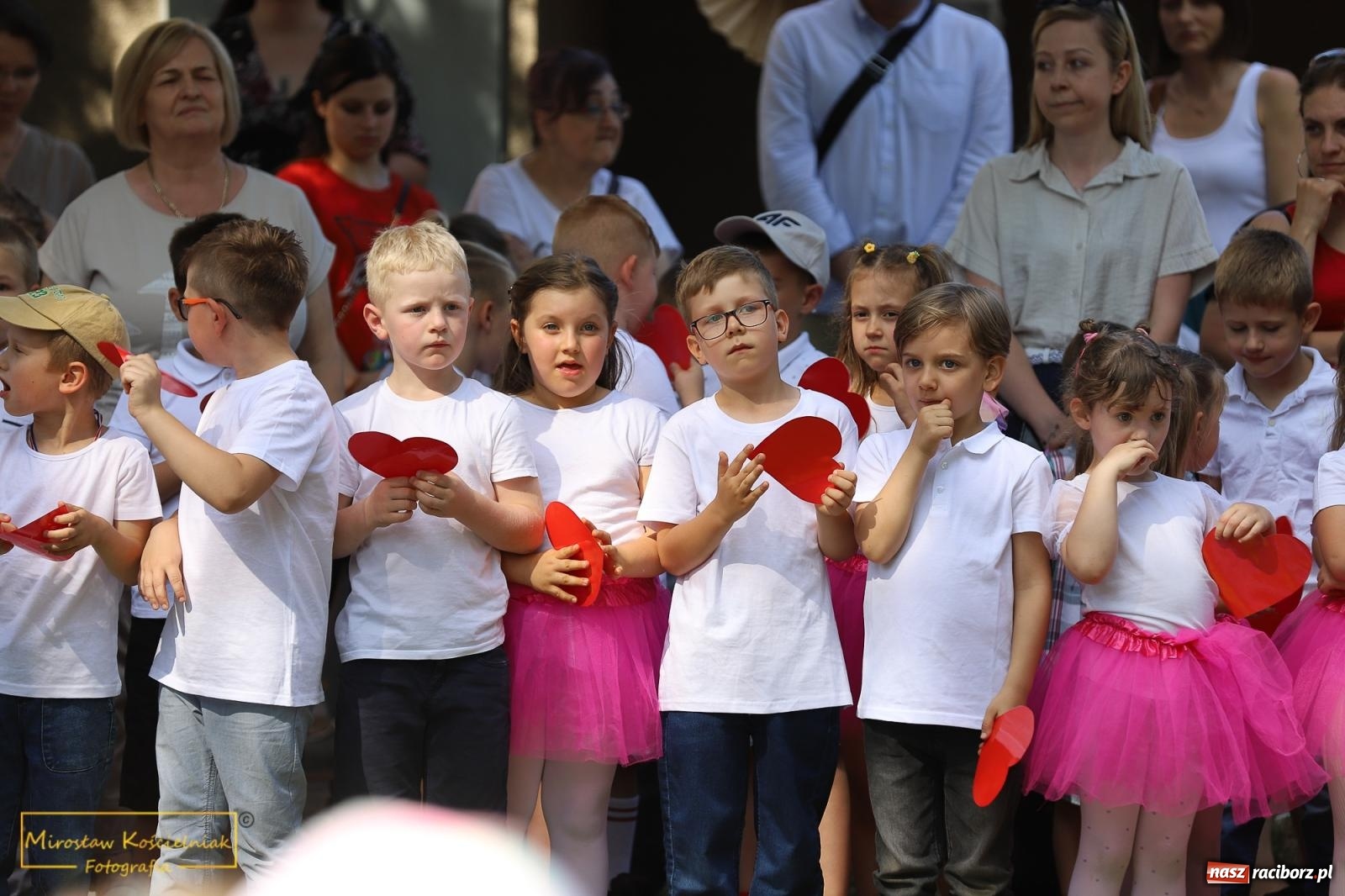 Zdjęcie w galerii na portalu naszraciborz.pl: Rodzinny festyn w przedszkolu przy Bema [FOTO i WIDEO] wiadomości z regionu