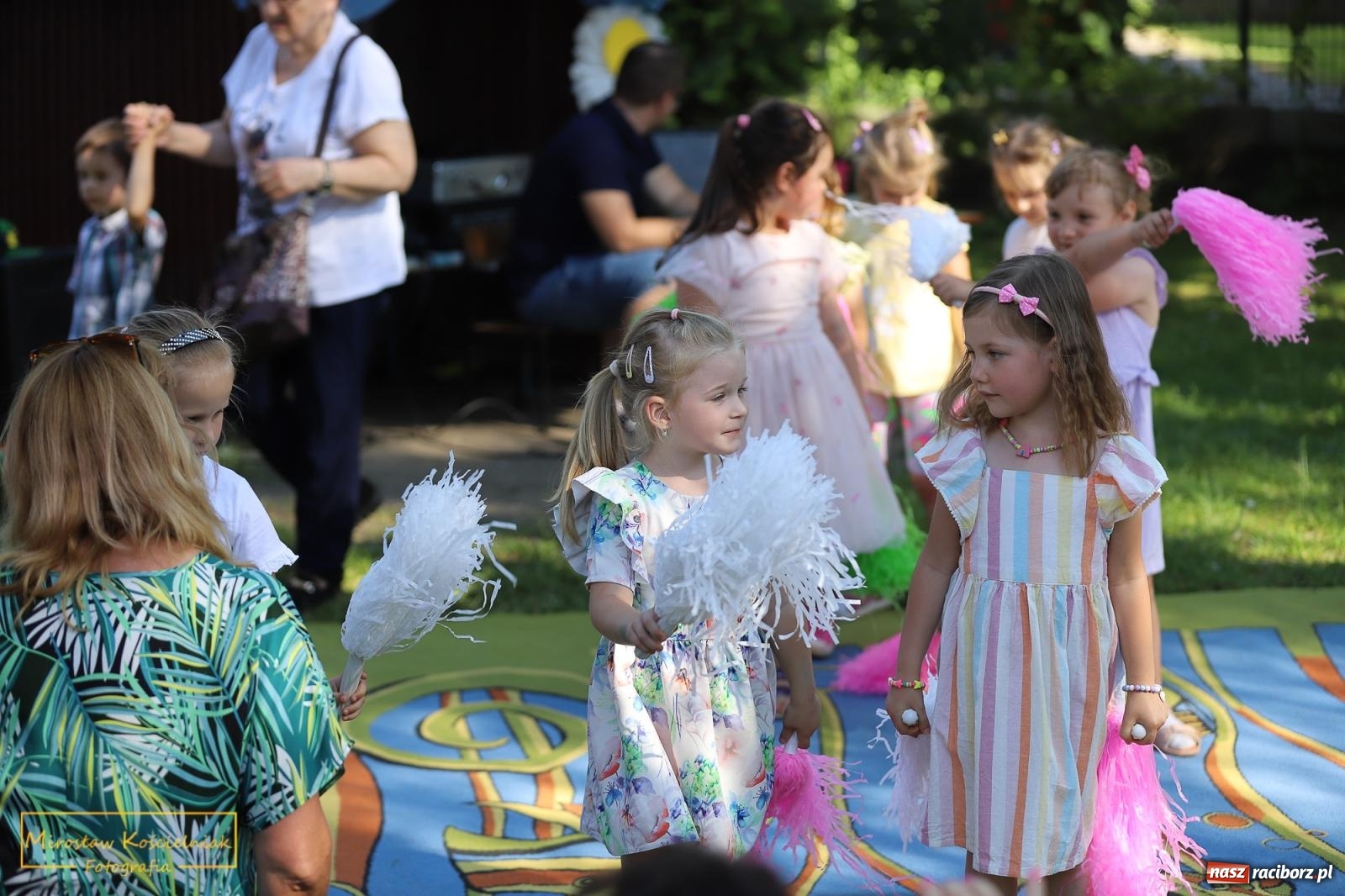 Zdjęcie w galerii na portalu naszraciborz.pl: Rodzinny festyn w przedszkolu przy Bema [FOTO i WIDEO] wiadomości z regionu