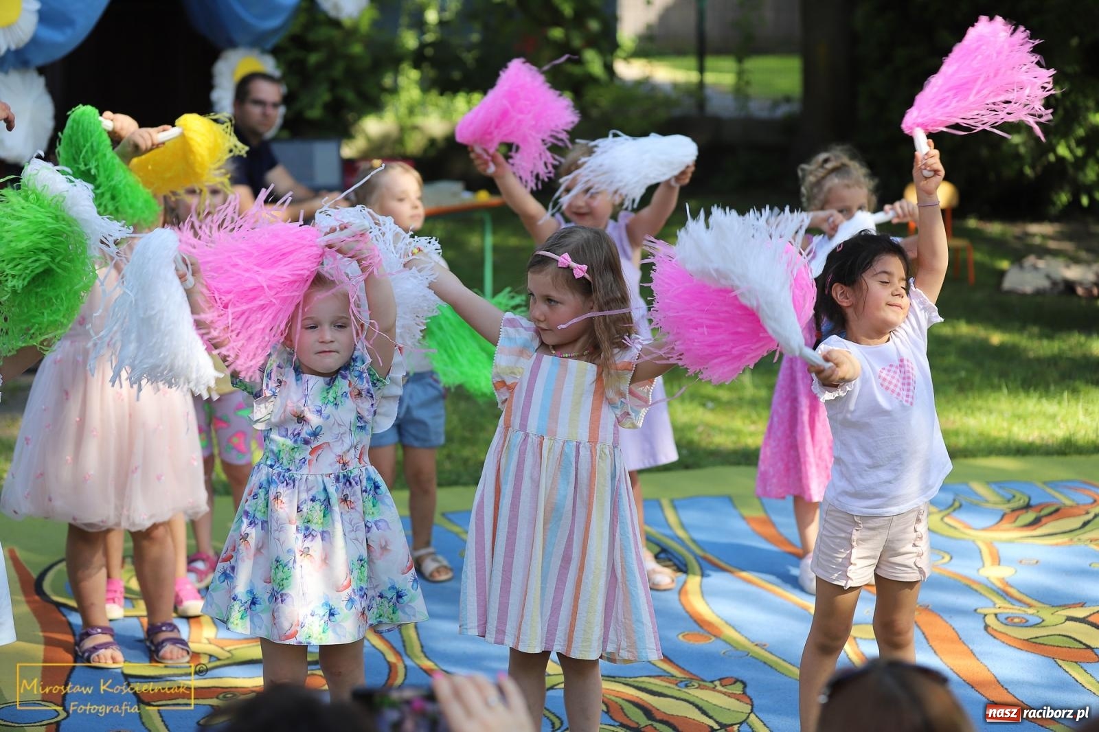 Zdjęcie w galerii na portalu naszraciborz.pl: Rodzinny festyn w przedszkolu przy Bema [FOTO i WIDEO] wiadomości z regionu