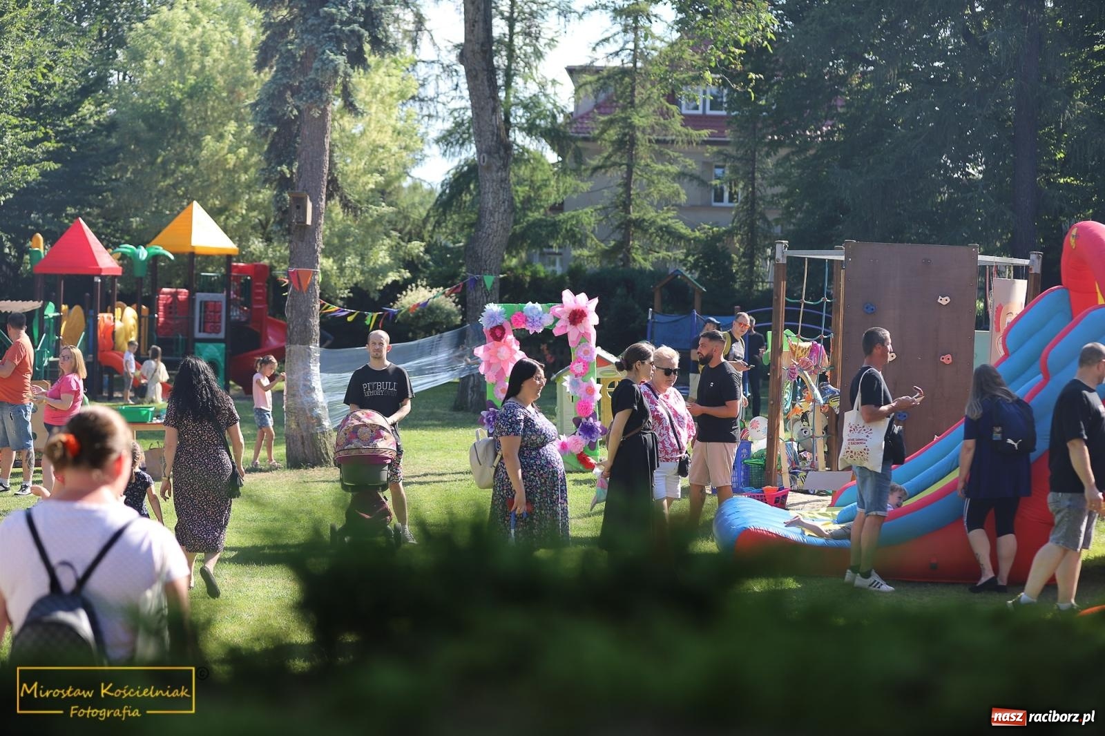 Zdjęcie w galerii na portalu naszraciborz.pl: Rodzinny festyn w przedszkolu przy Bema [FOTO i WIDEO] wiadomości z regionu