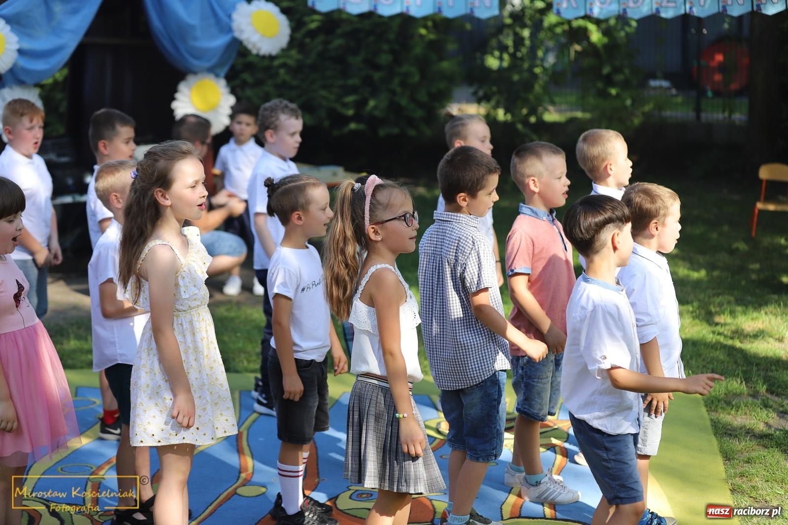 Zdjęcie w galerii na portalu naszraciborz.pl: Rodzinny festyn w przedszkolu przy Bema [FOTO i WIDEO] wiadomości z regionu