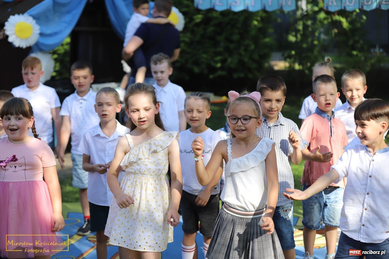 Zdjęcie w galerii na portalu naszraciborz.pl: Rodzinny festyn w przedszkolu przy Bema [FOTO i WIDEO] wiadomości z regionu