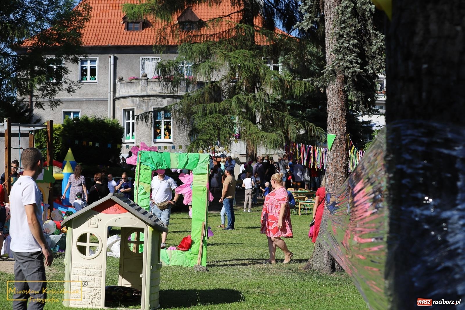 Zdjęcie w galerii na portalu naszraciborz.pl: Rodzinny festyn w przedszkolu przy Bema [FOTO i WIDEO] wiadomości z regionu