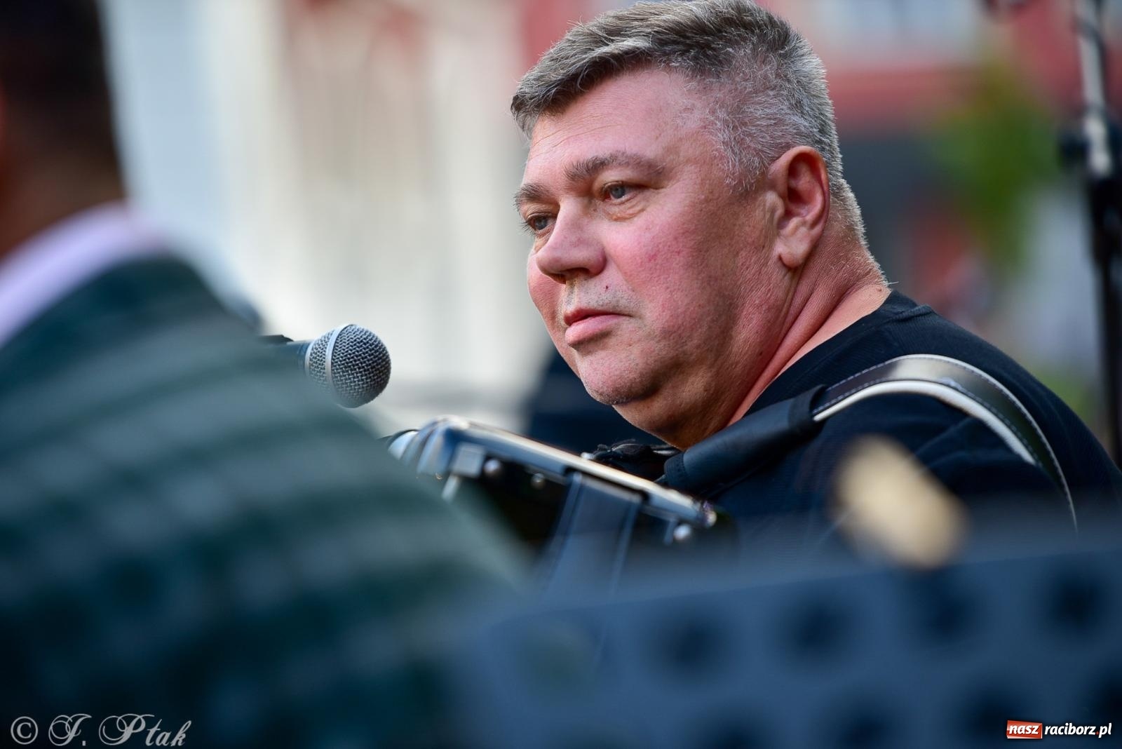 Zdjęcie w galerii na portalu naszraciborz.pl: Diexieland Street Band i W Sam Raz na bis. Muzycznie i kolorowo na ulicach Raciborza wiadomości z regionu