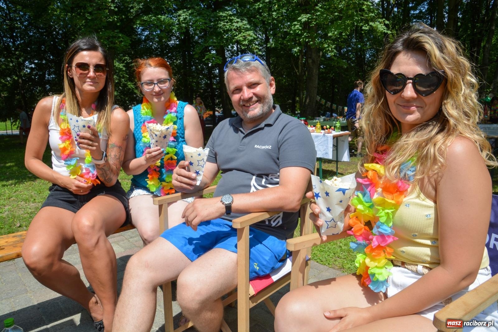 Zdjęcie w galerii na portalu naszraciborz.pl: Basen pod Oborą już czynny. Spora frekwencja na otwarciu wiadomości z regionu