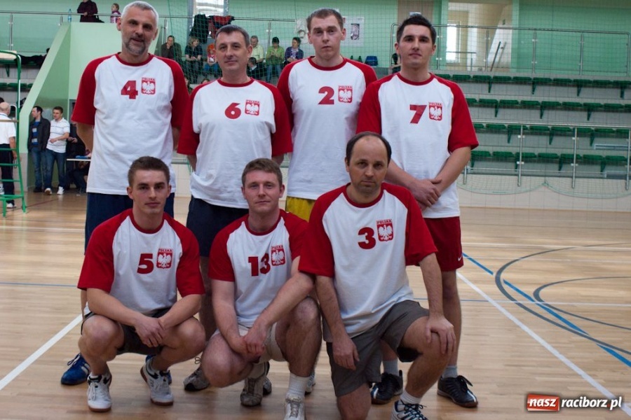 Zdjęcie w galerii na portalu naszraciborz.pl: Strażacy z Pucharem Prezydenta wiadomości z regionu