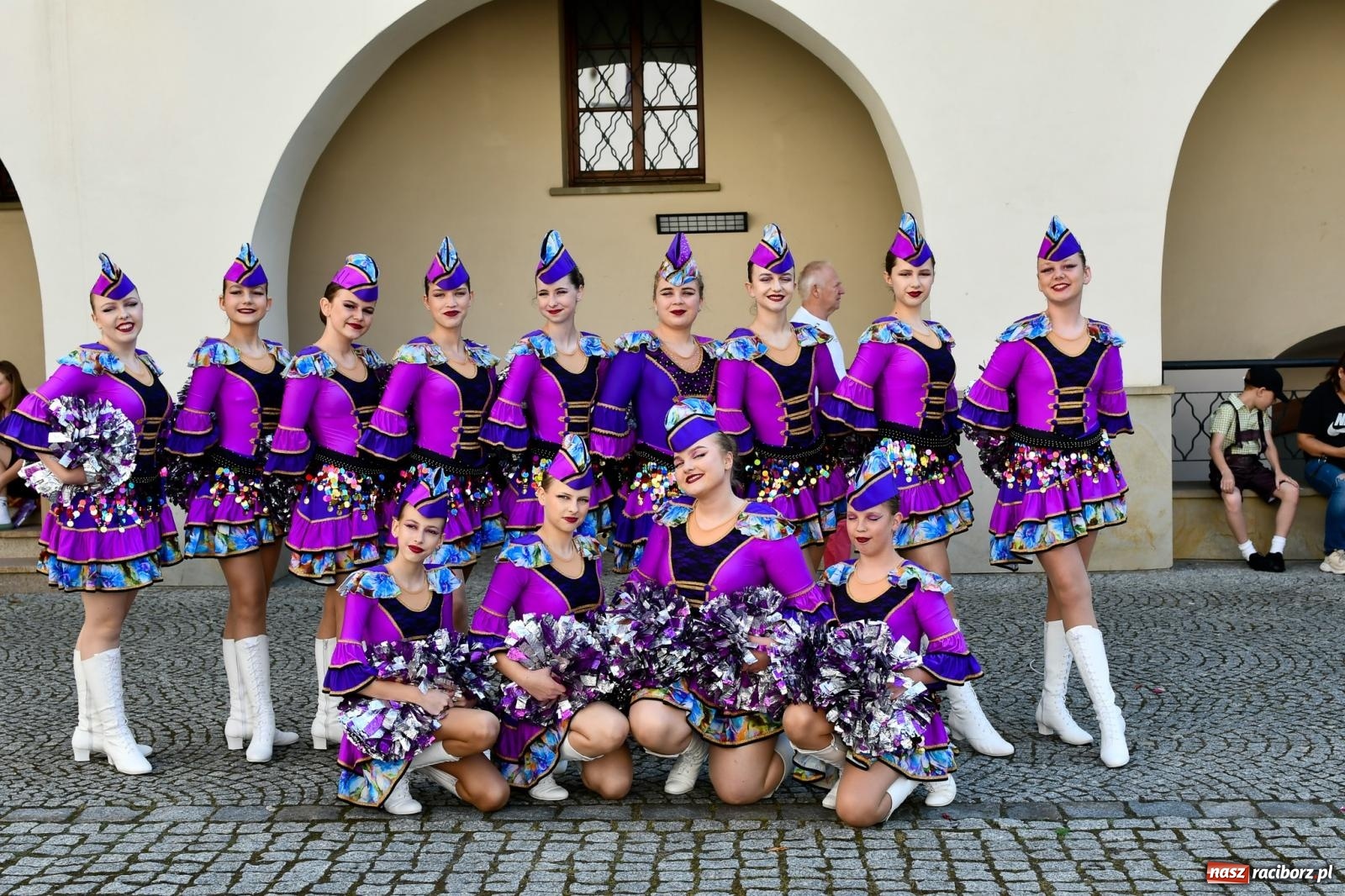 Zdjęcie w galerii na portalu naszraciborz.pl: IV raciborski Mażoretkowy Zawrót Głowy [FOTO i WIDEO] wiadomości z regionu