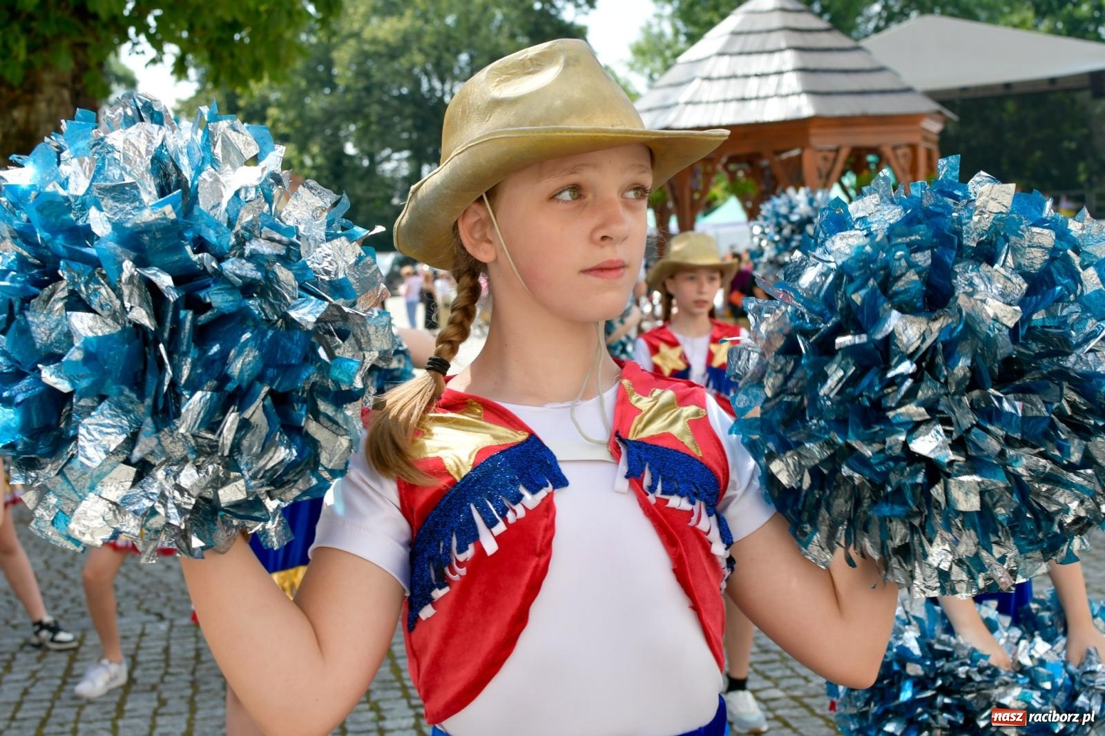 Zdjęcie w galerii na portalu naszraciborz.pl: IV raciborski Mażoretkowy Zawrót Głowy [FOTO i WIDEO] wiadomości z regionu