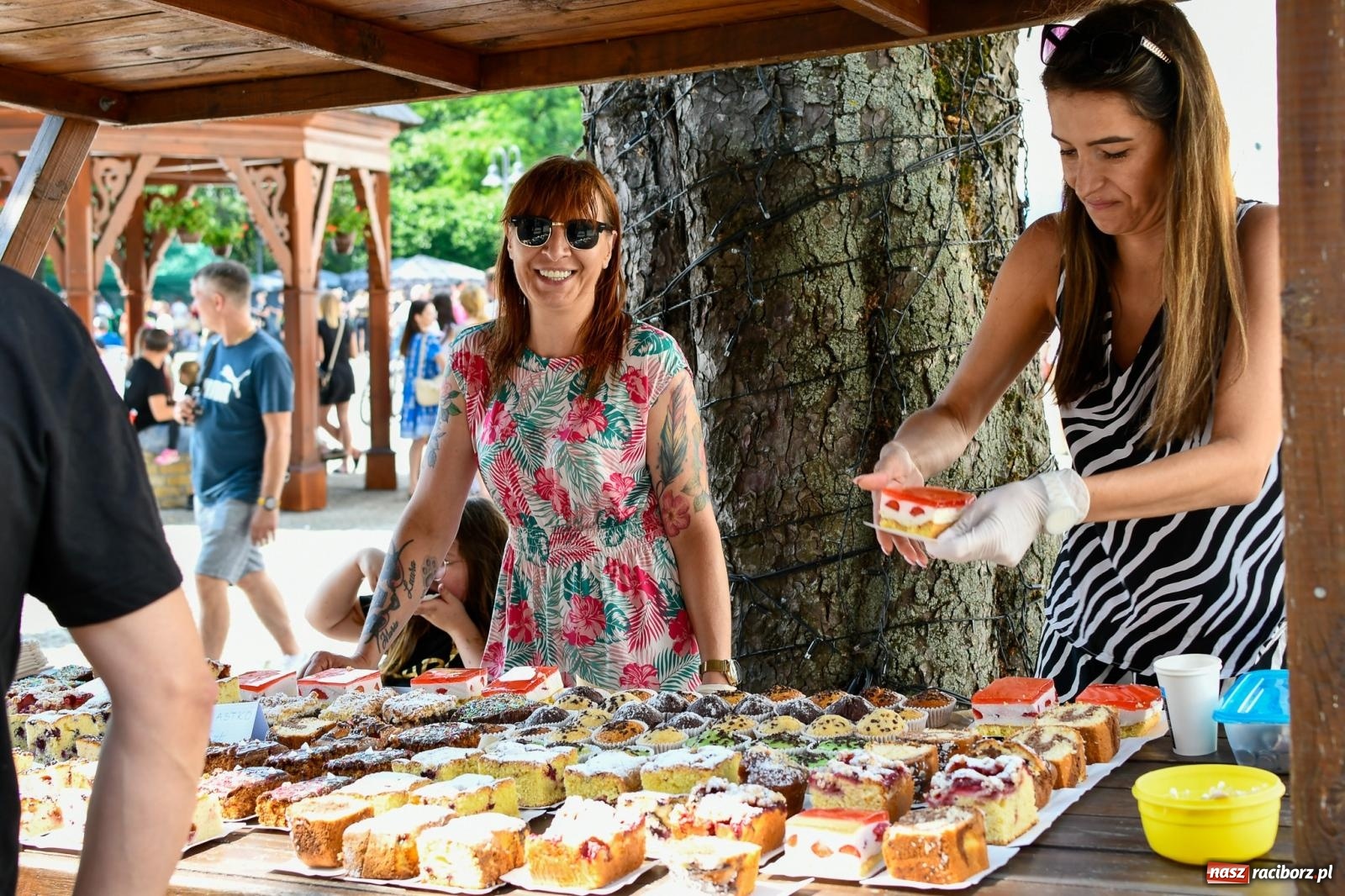 Zdjęcie w galerii na portalu naszraciborz.pl: IV raciborski Mażoretkowy Zawrót Głowy [FOTO i WIDEO] wiadomości z regionu