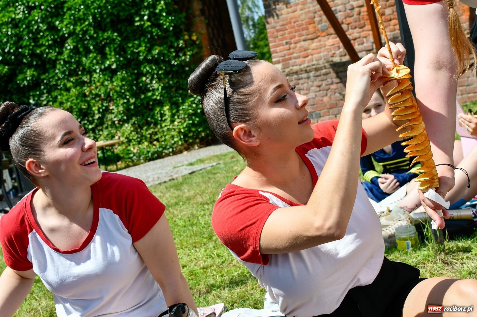 Zdjęcie w galerii na portalu naszraciborz.pl: IV raciborski Mażoretkowy Zawrót Głowy [FOTO i WIDEO] wiadomości z regionu