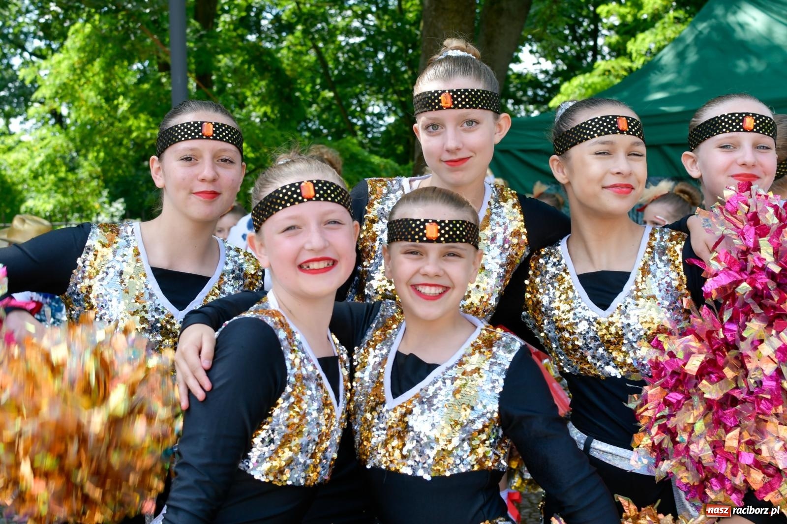 Zdjęcie w galerii na portalu naszraciborz.pl: IV raciborski Mażoretkowy Zawrót Głowy [FOTO i WIDEO] wiadomości z regionu