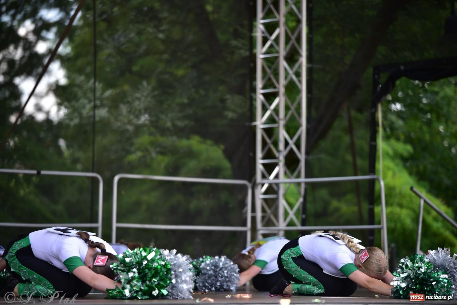 Zdjęcie w galerii na portalu naszraciborz.pl: IV raciborski Mażoretkowy Zawrót Głowy [FOTO i WIDEO] wiadomości z regionu