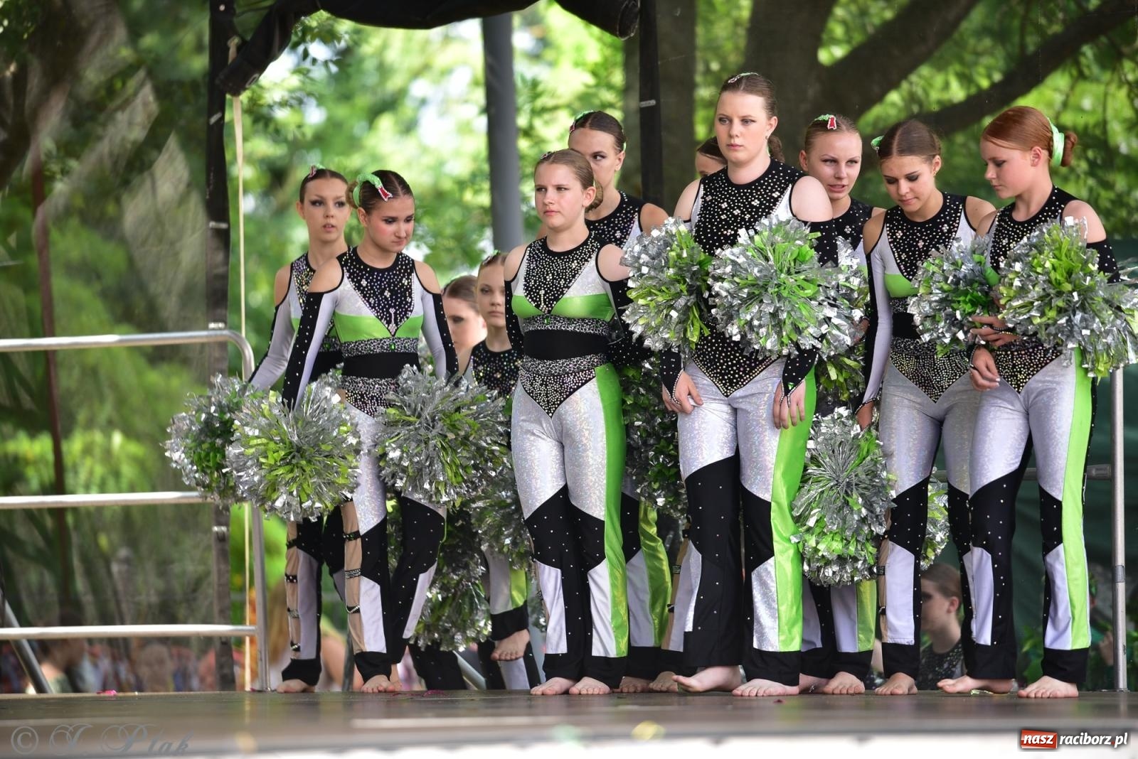 Zdjęcie w galerii na portalu naszraciborz.pl: IV raciborski Mażoretkowy Zawrót Głowy [FOTO i WIDEO] wiadomości z regionu