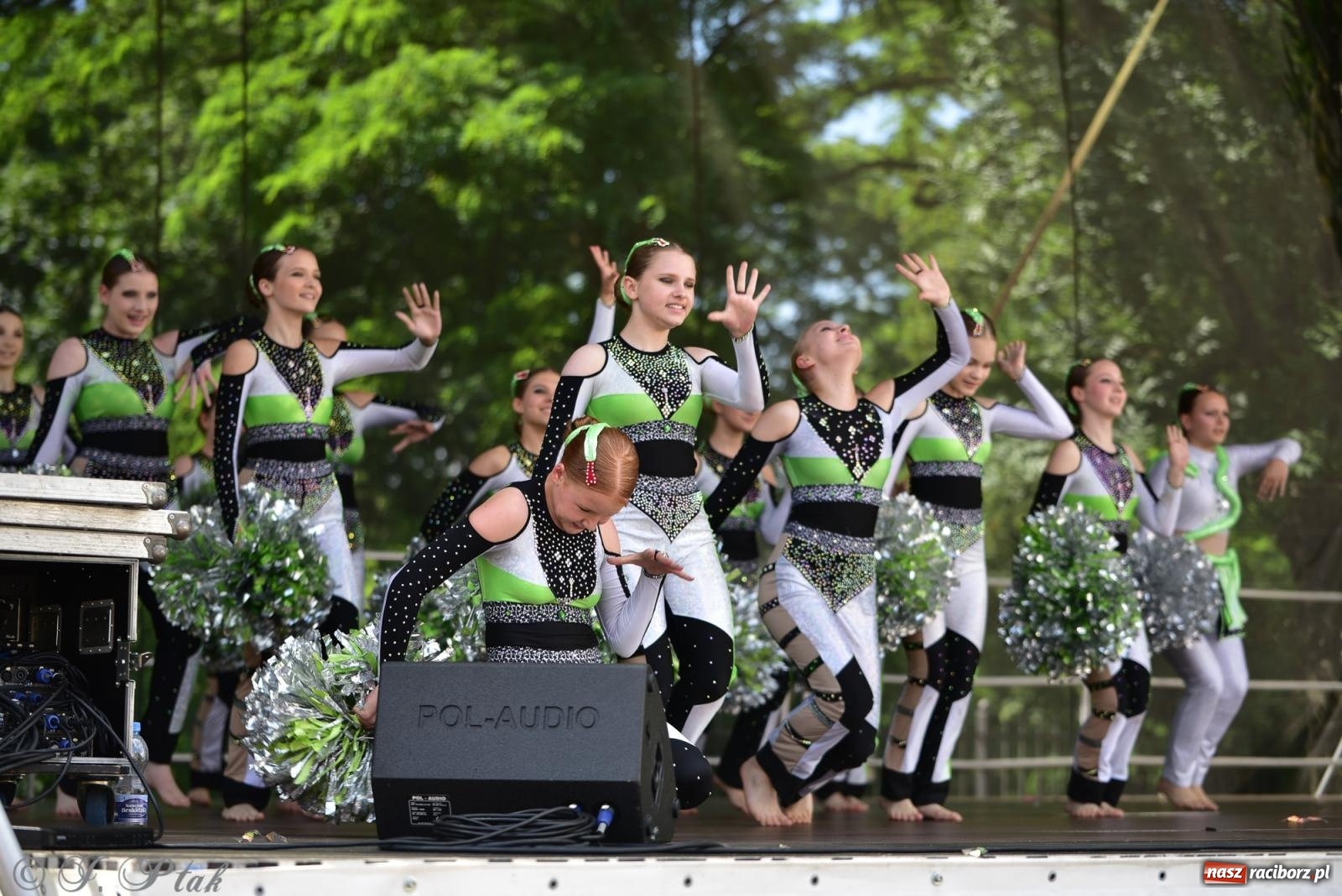 Zdjęcie w galerii na portalu naszraciborz.pl: IV raciborski Mażoretkowy Zawrót Głowy [FOTO i WIDEO] wiadomości z regionu