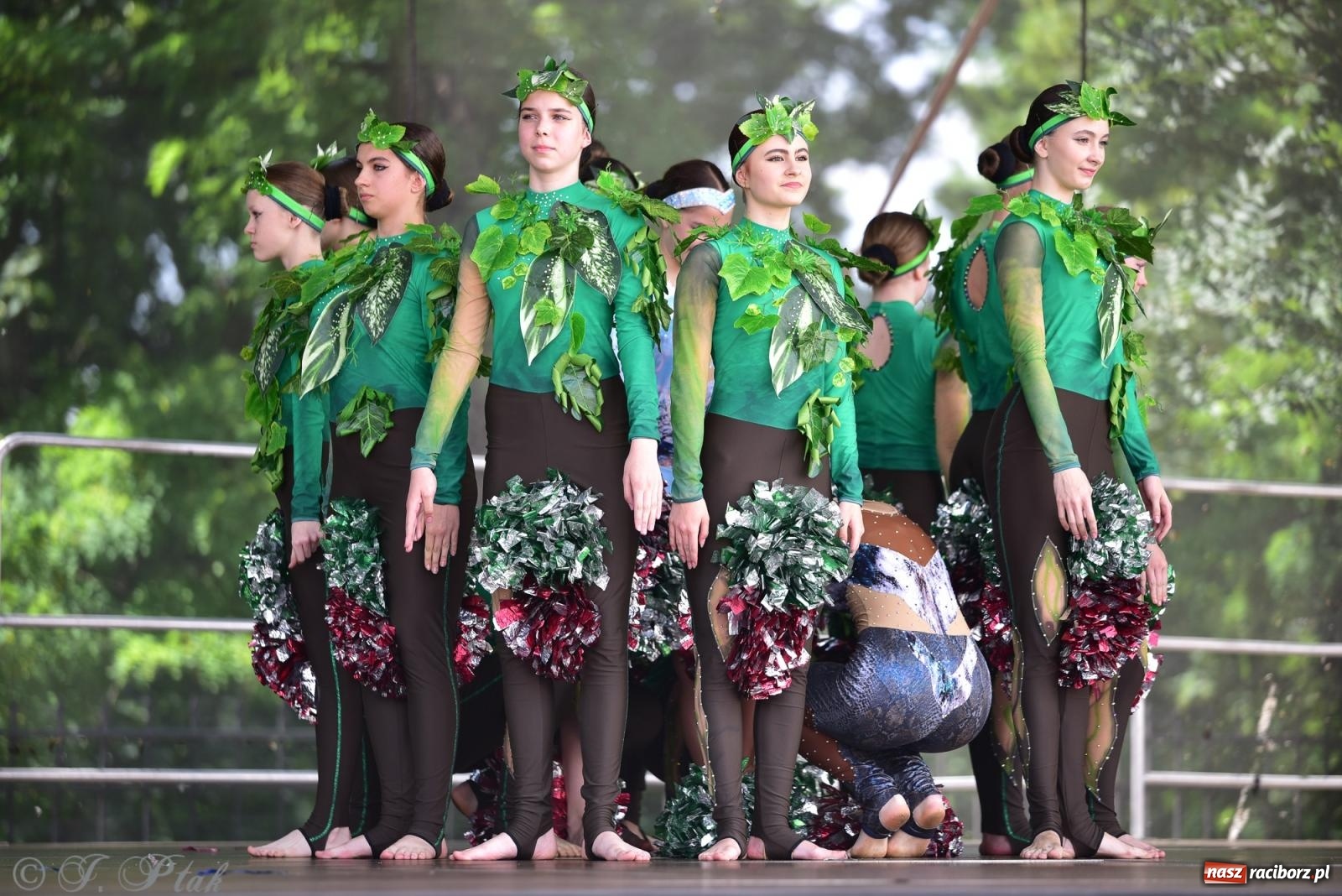 Zdjęcie w galerii na portalu naszraciborz.pl: IV raciborski Mażoretkowy Zawrót Głowy [FOTO i WIDEO] wiadomości z regionu