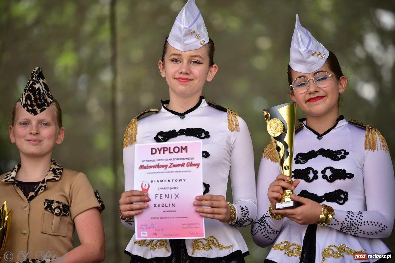 Zdjęcie w galerii na portalu naszraciborz.pl: IV raciborski Mażoretkowy Zawrót Głowy [FOTO i WIDEO] wiadomości z regionu