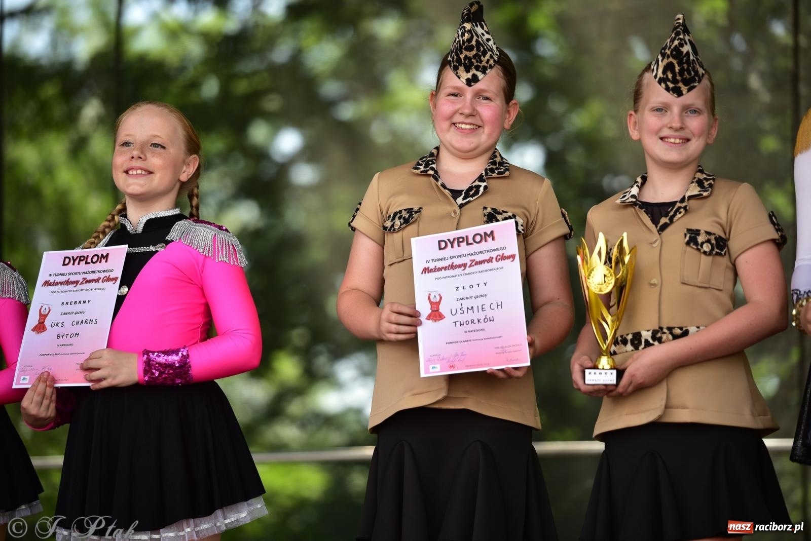 Zdjęcie w galerii na portalu naszraciborz.pl: IV raciborski Mażoretkowy Zawrót Głowy [FOTO i WIDEO] wiadomości z regionu